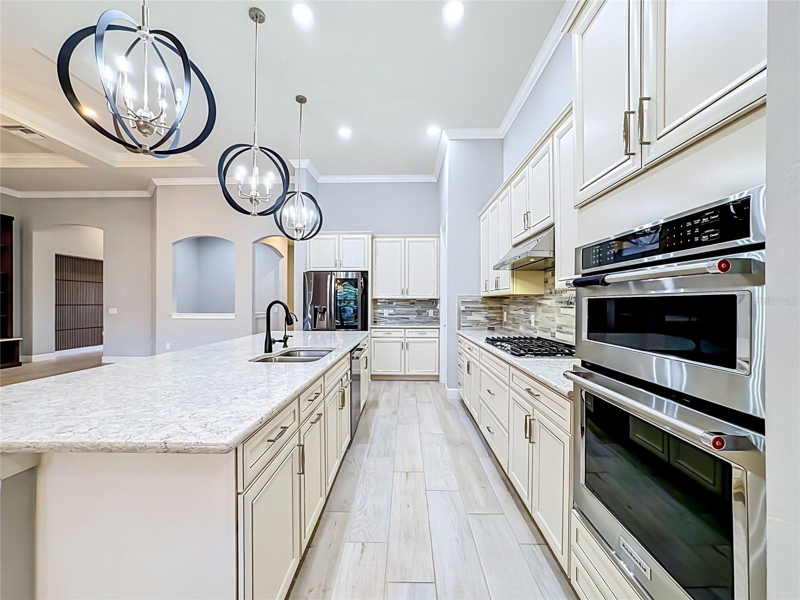 11824 BLUE HILL TRL — photo 11