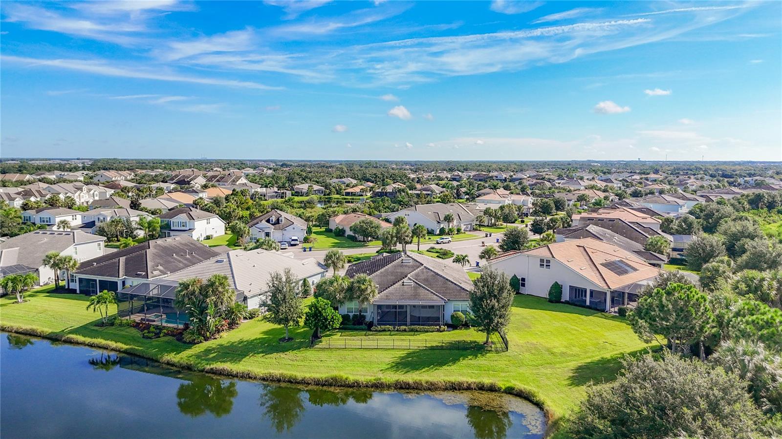 11824 BLUE HILL TRL — photo 40