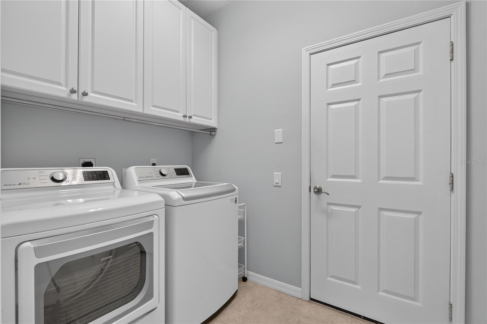 2534 OSWEGO DR — photo 30