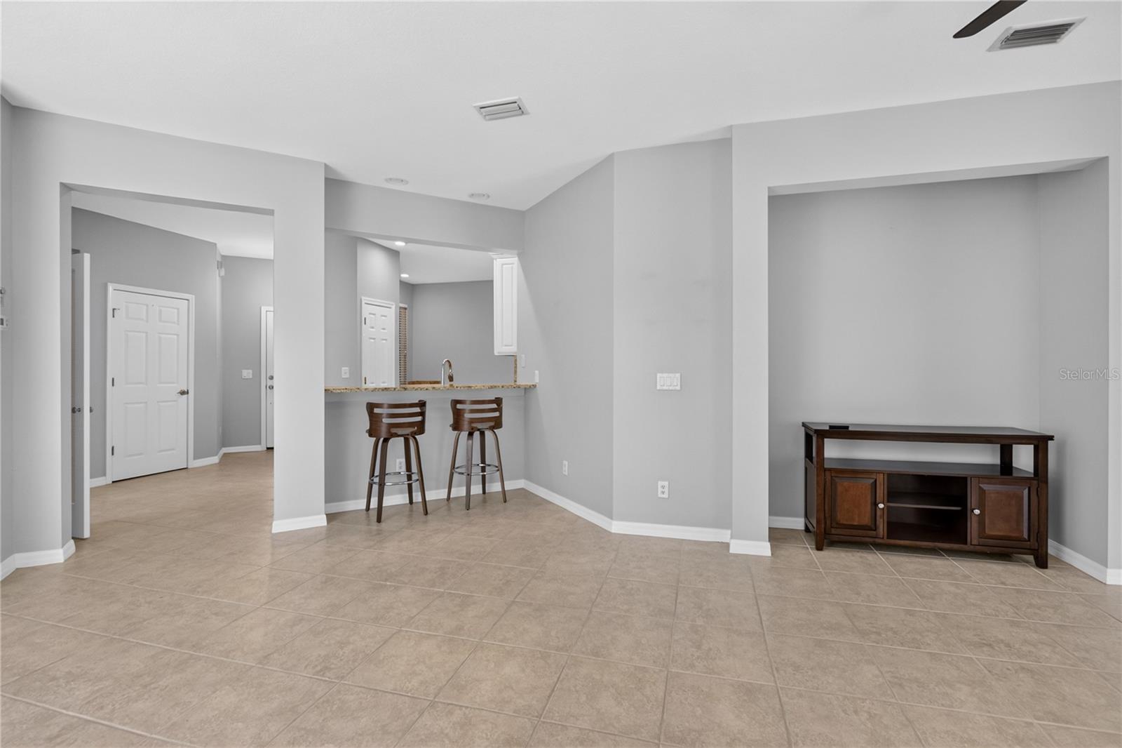 2534 OSWEGO DR — photo 13