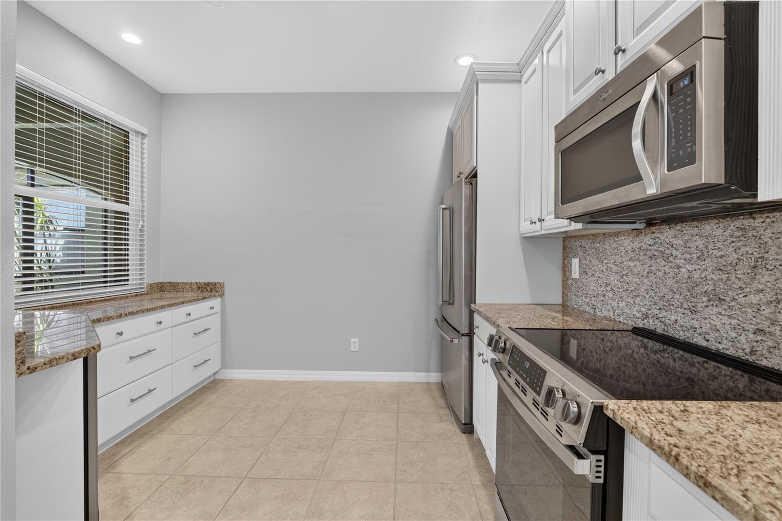 2534 OSWEGO DR — photo 16