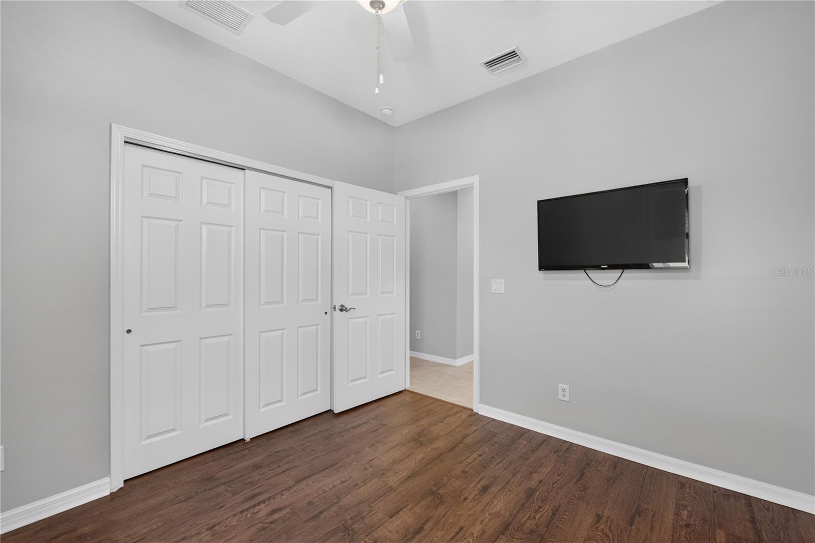 2534 OSWEGO DR — photo 19