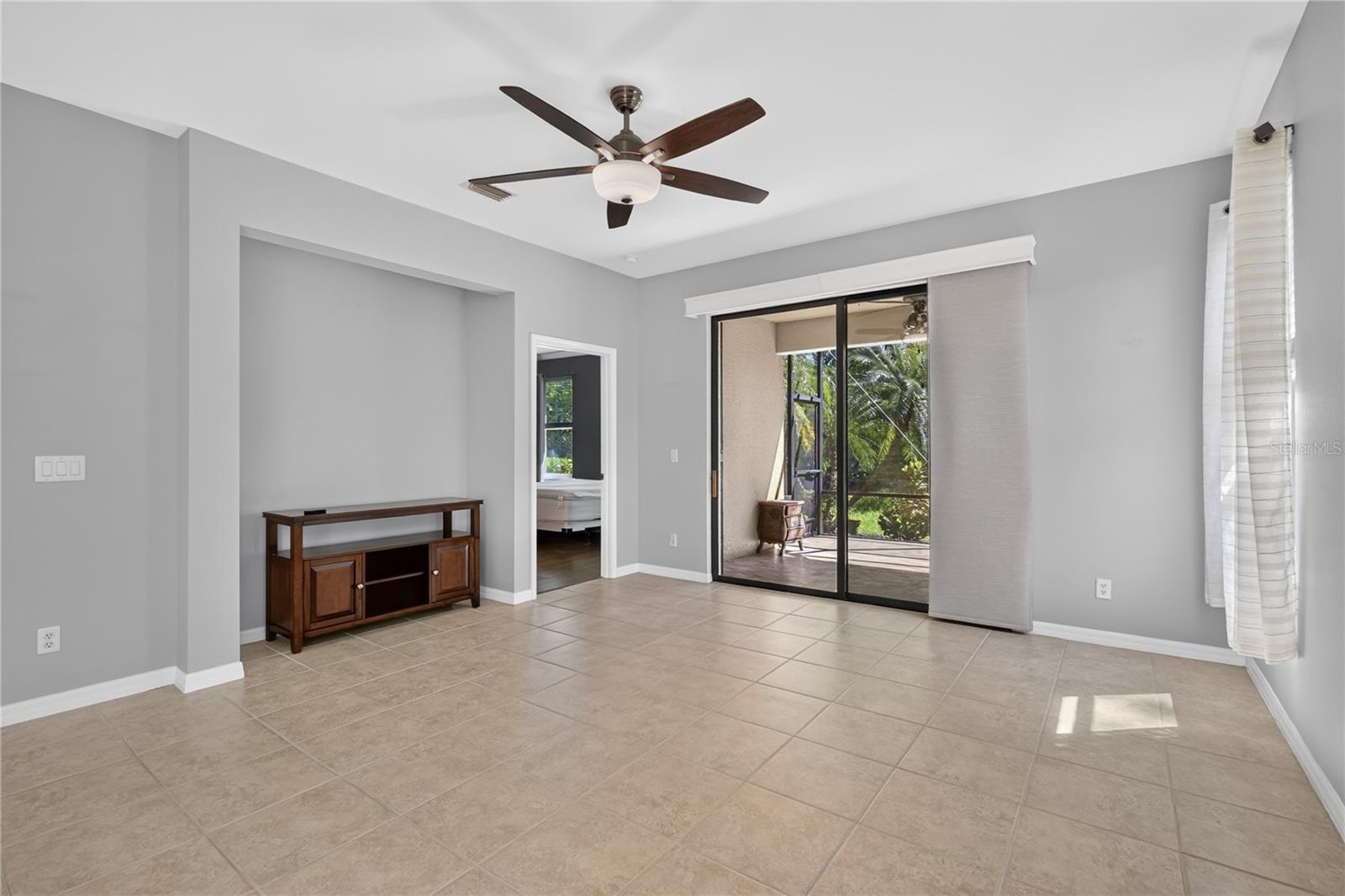 2534 OSWEGO DR — photo 11