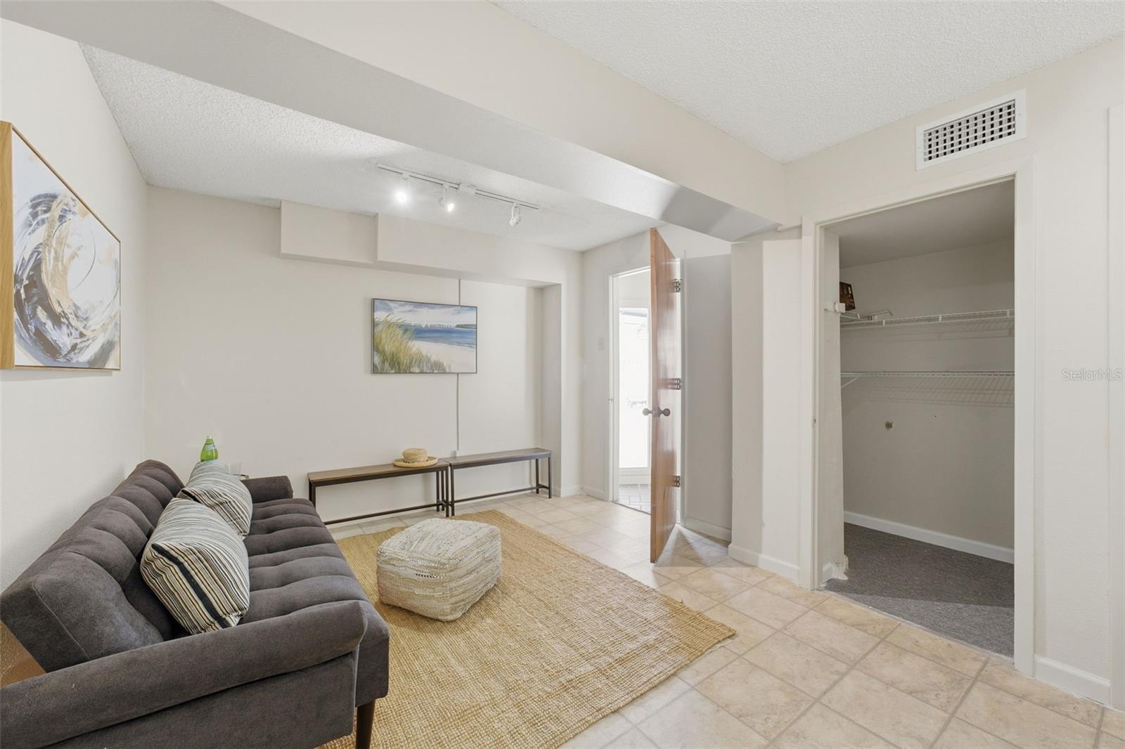12505 SUNSHINE LN — photo 40
