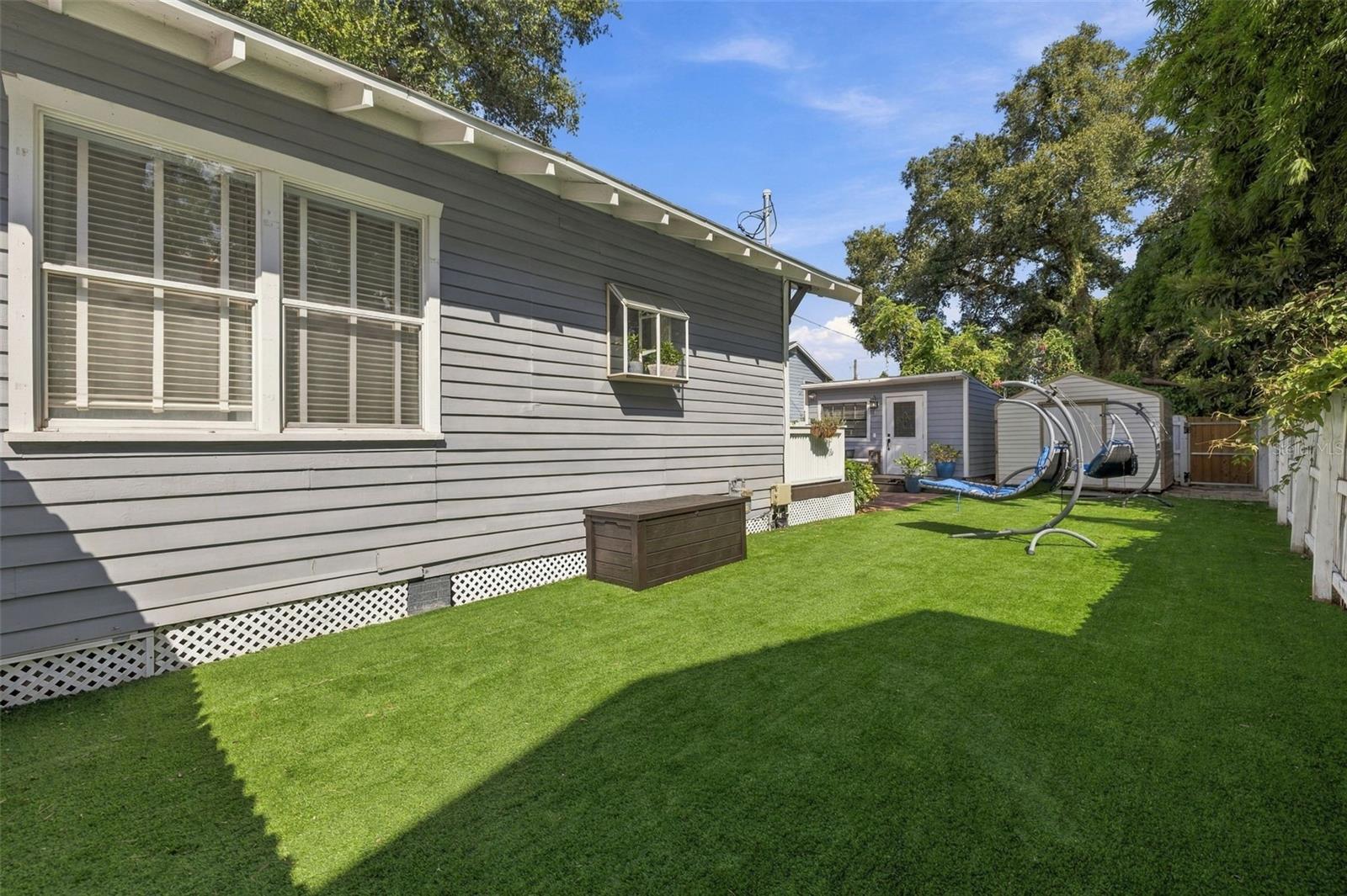 314 E HANNA AVE — photo 28