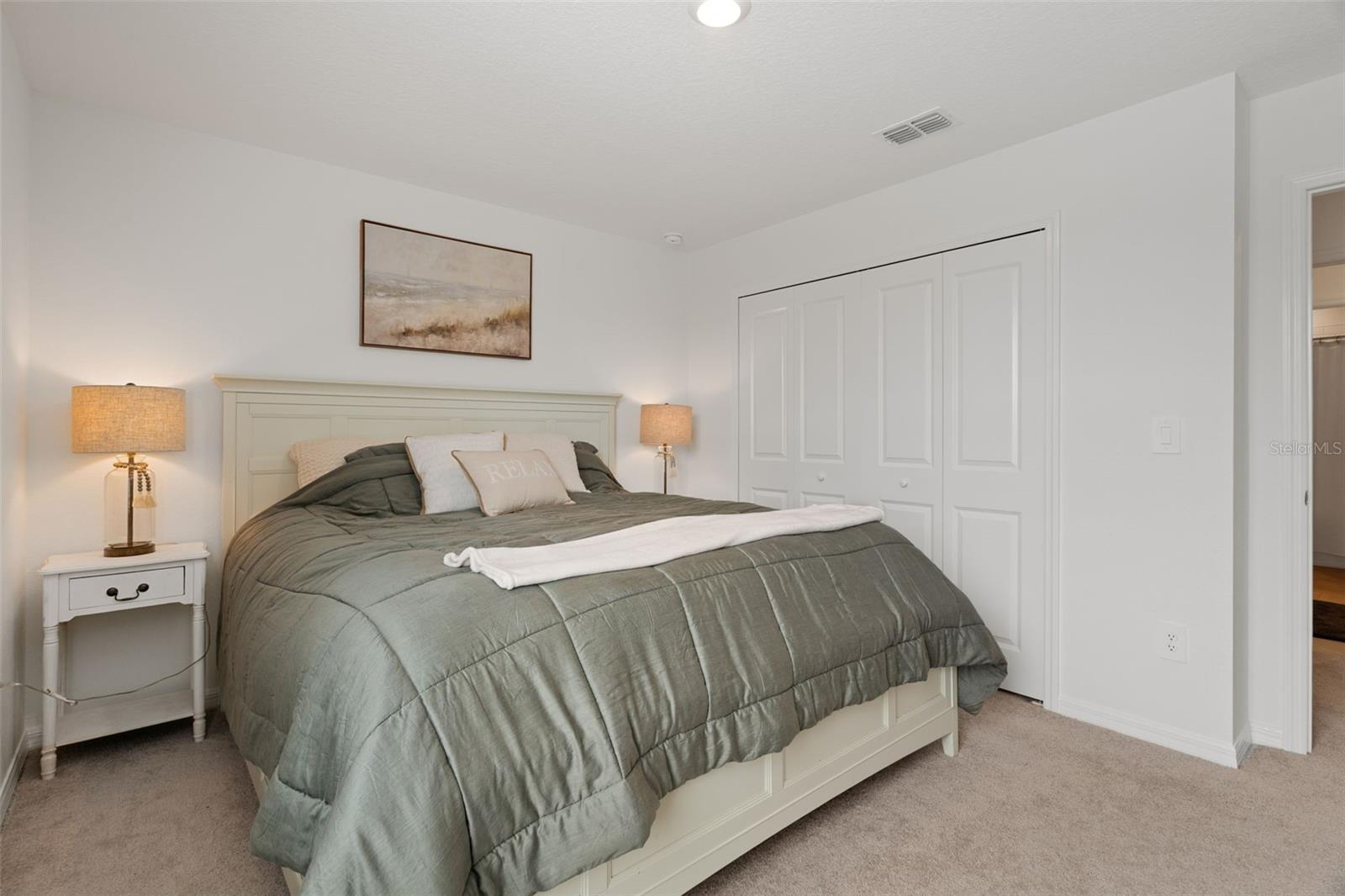 6582 PORCH LIGHT DR — photo 30