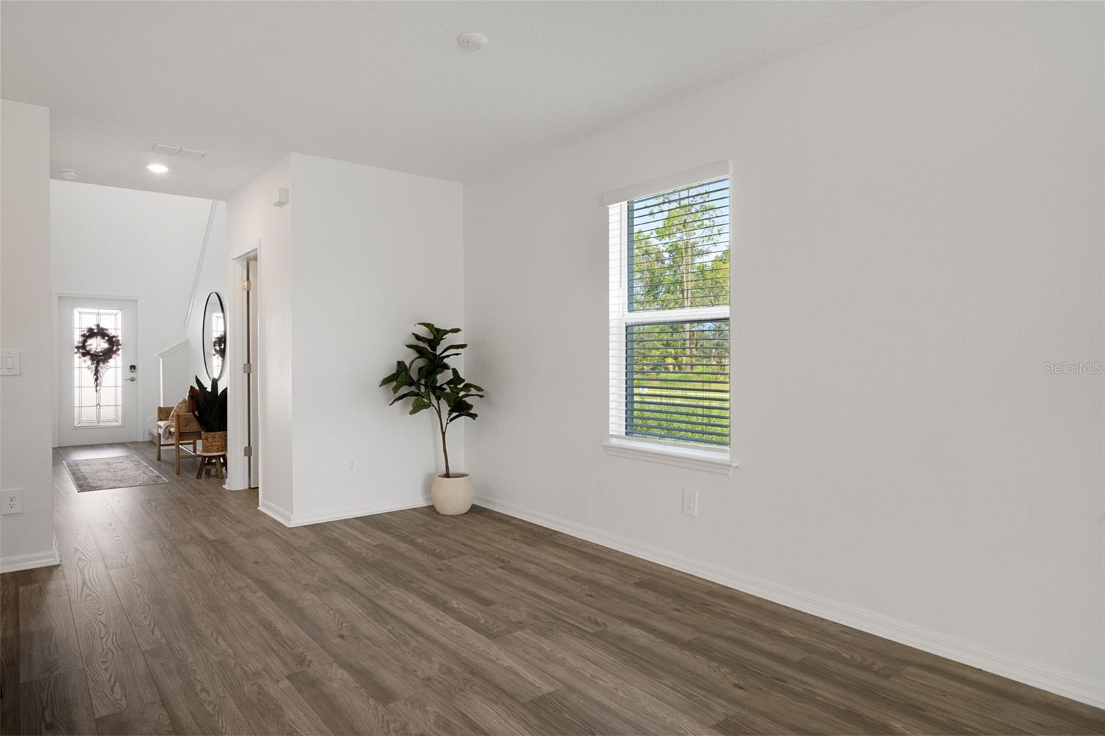 6582 PORCH LIGHT DR — photo 16