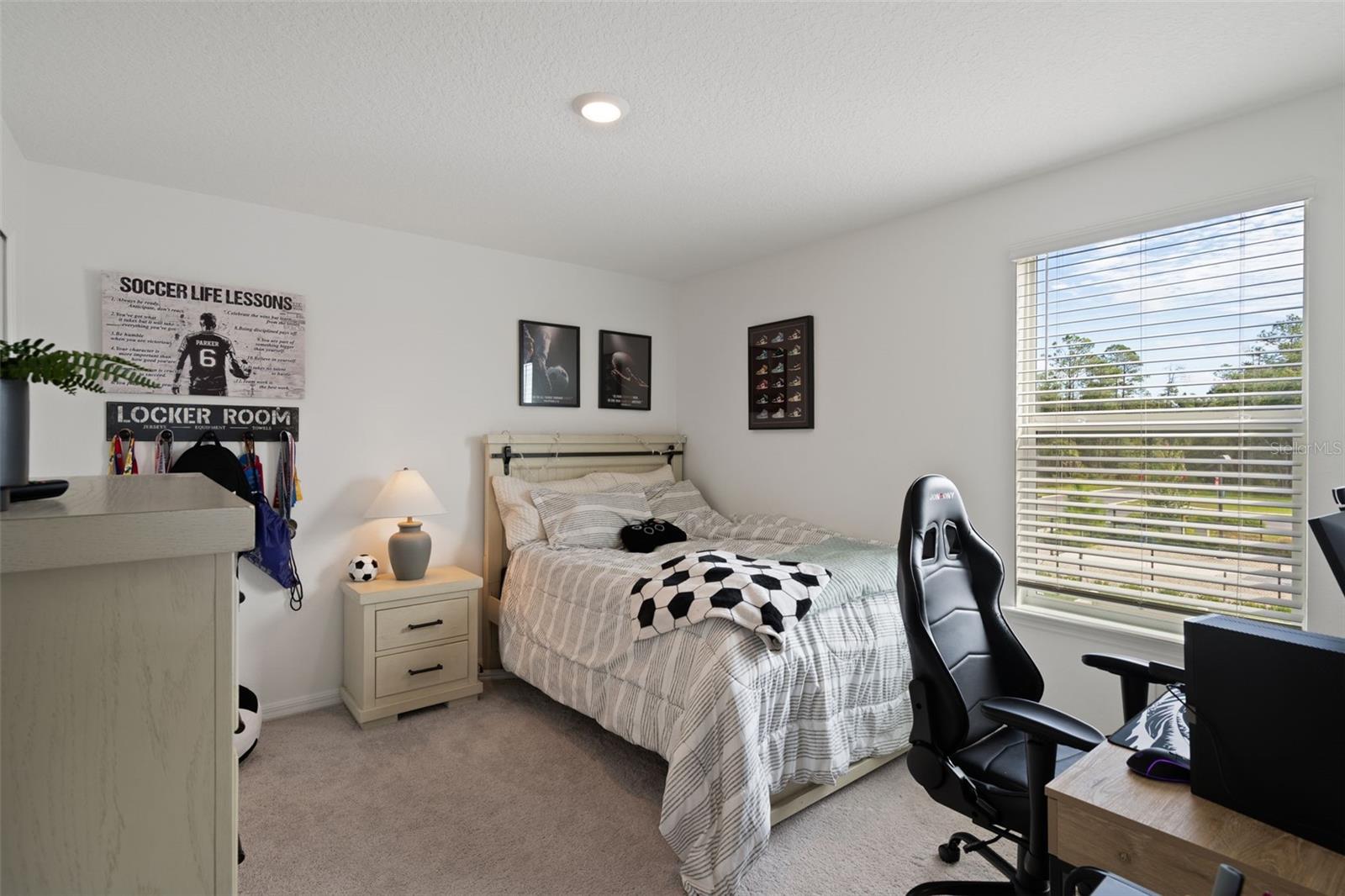 6582 PORCH LIGHT DR — photo 34