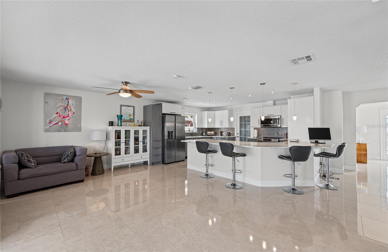 544 LILLIAN DR — photo 30