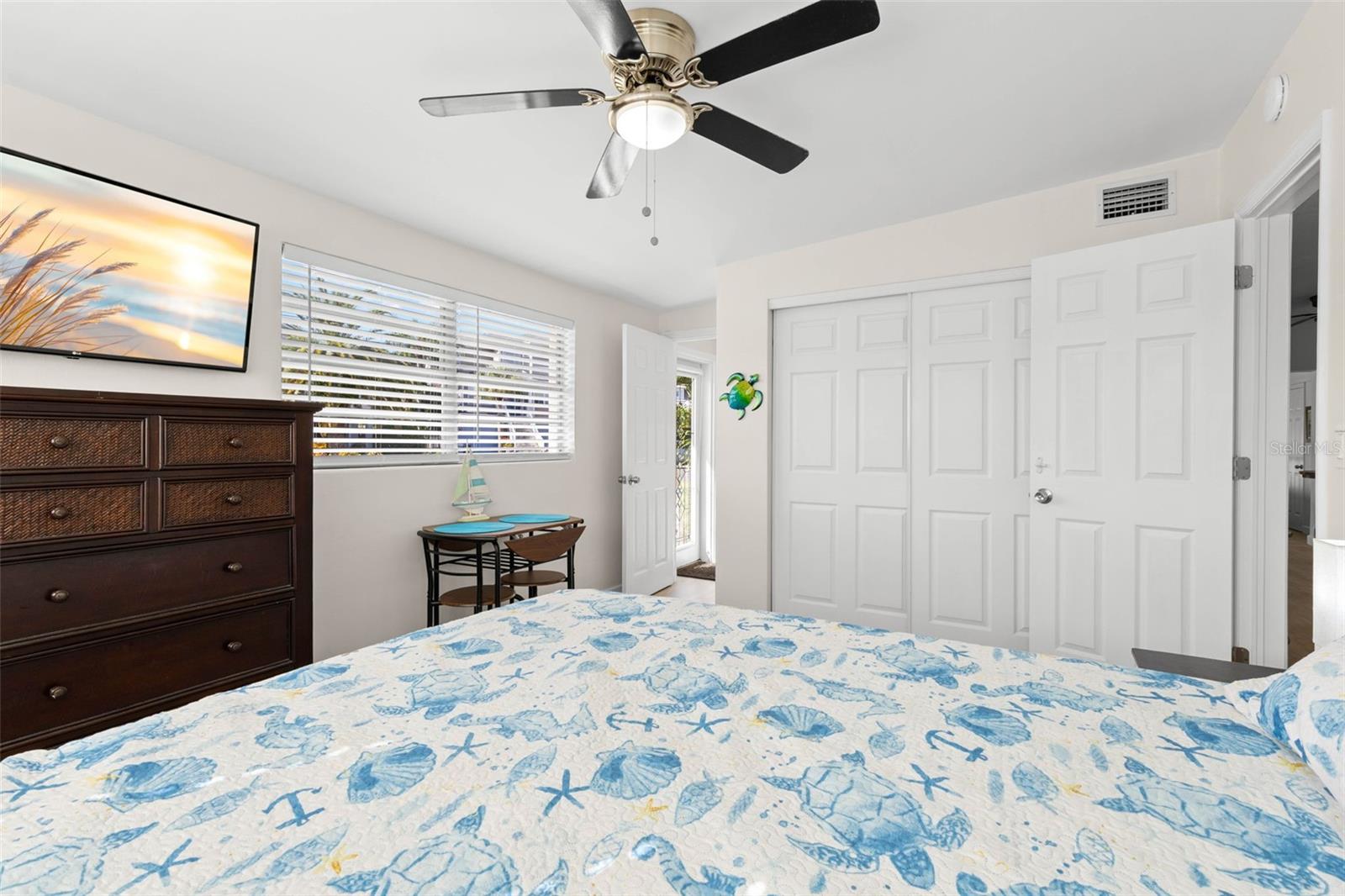 332 WESTWINDS DR — photo 32
