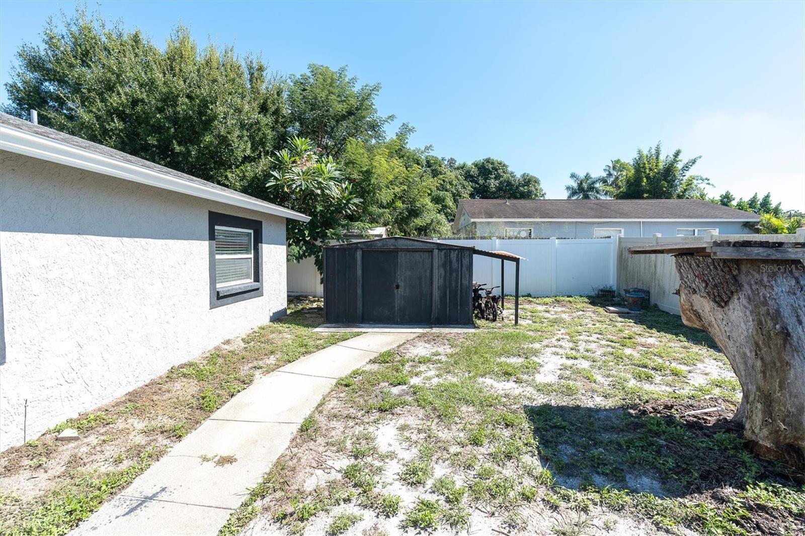 1951 TAYLOR LAKE CIR — photo 28