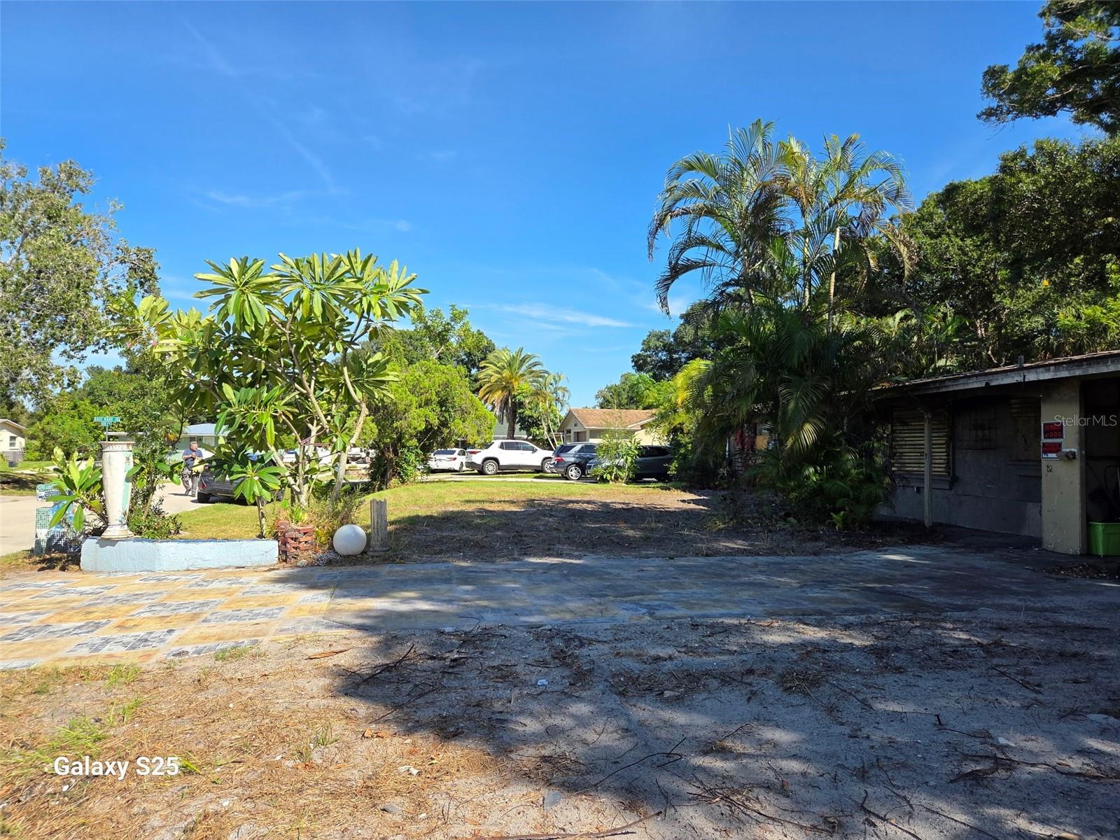 4044 S MARK DR — photo 4