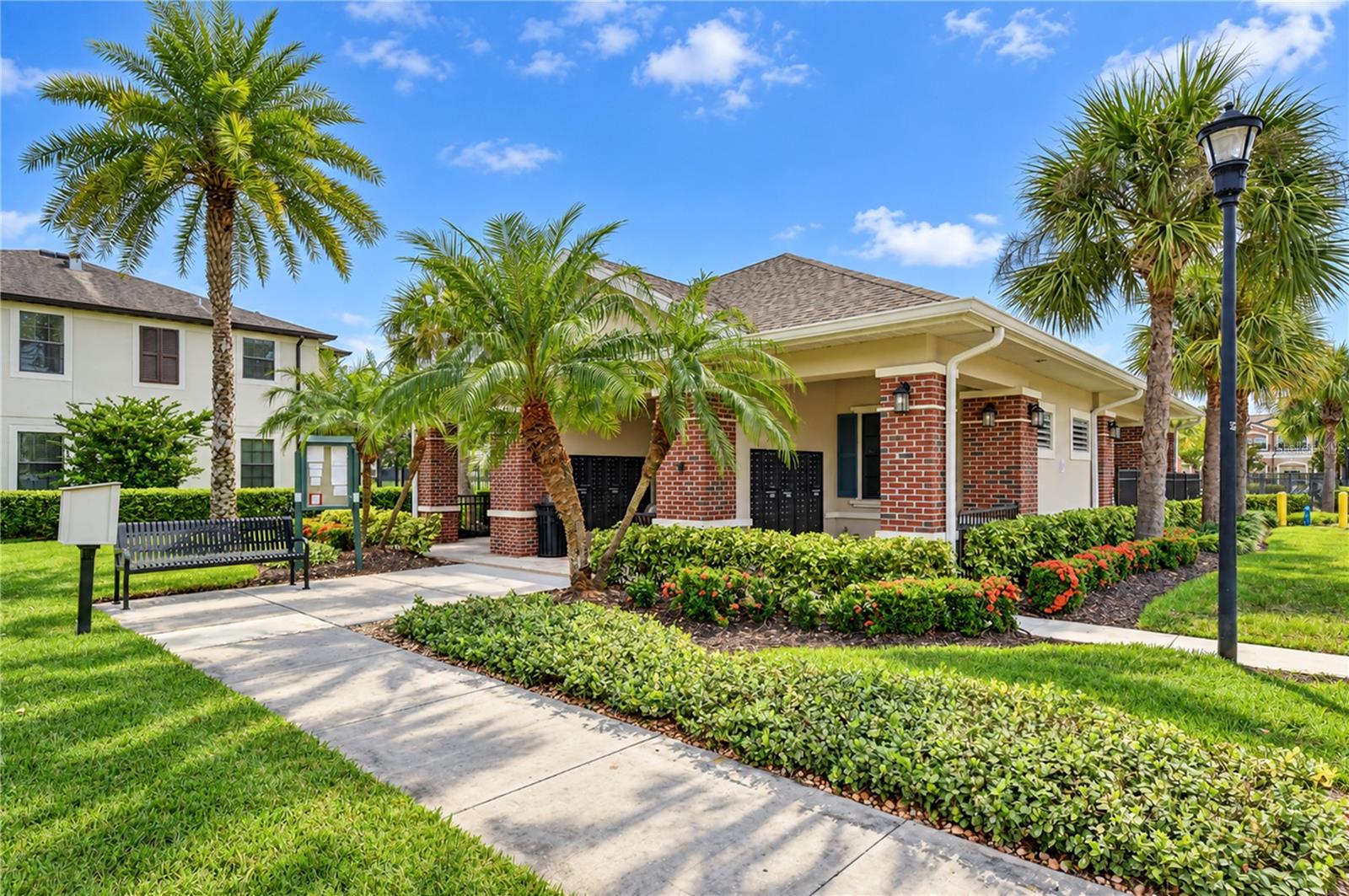 11650 CROWNED SPARROW LN — photo 51
