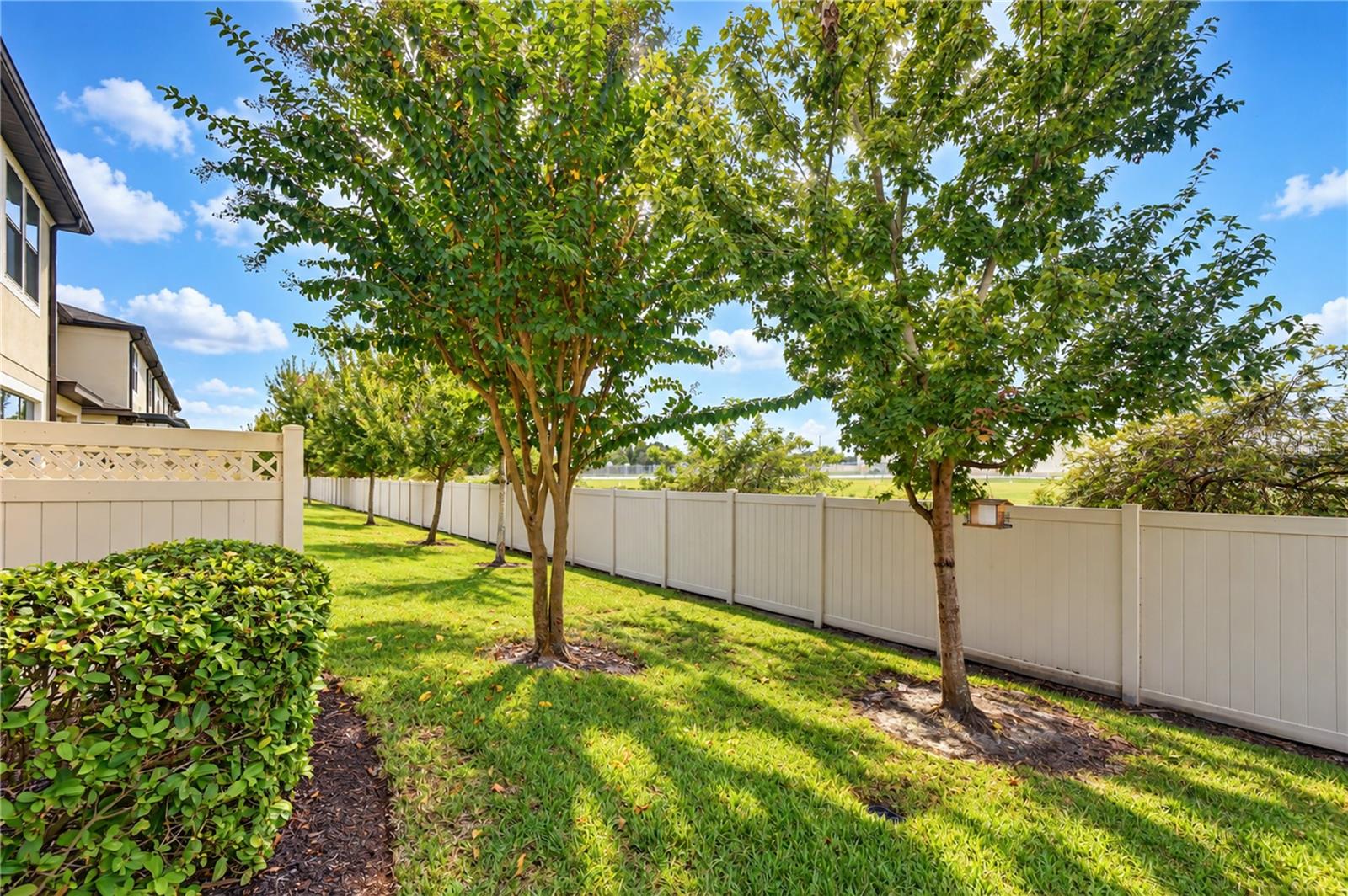 11650 CROWNED SPARROW LN — photo 44
