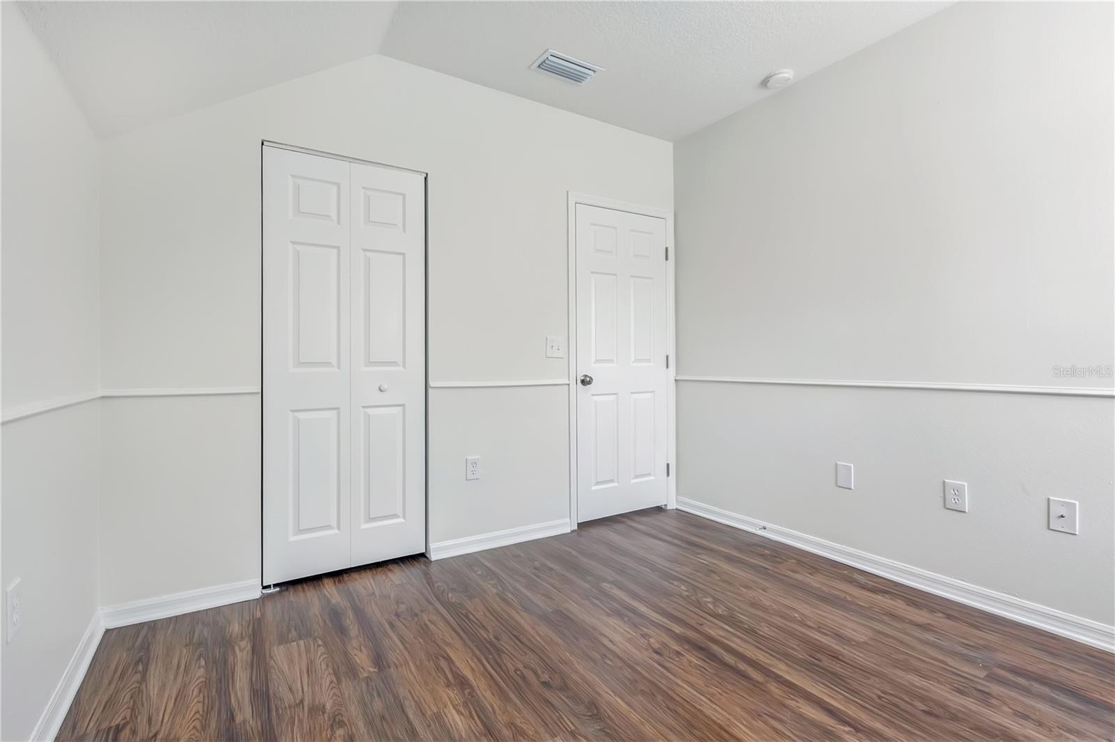 10332 SUMMERVIEW CIR — photo 21