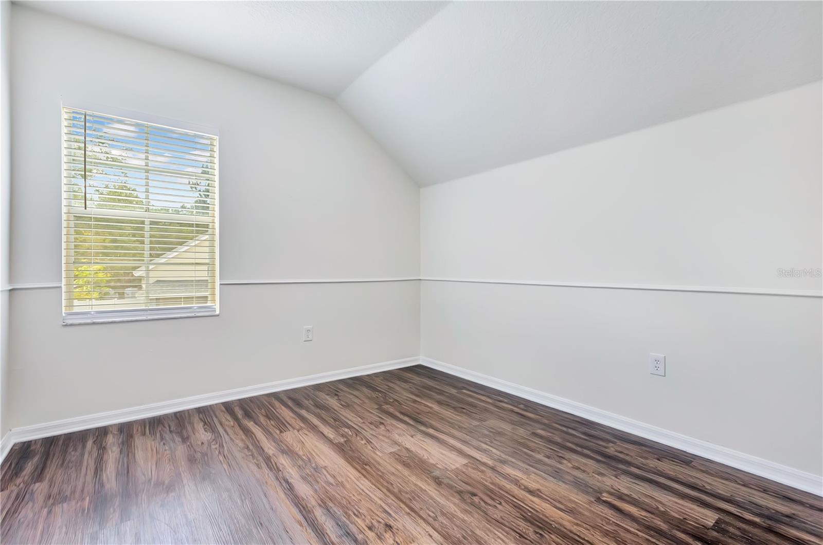 10332 SUMMERVIEW CIR — photo 20