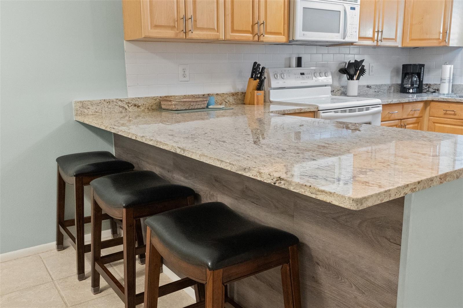 1636 STICKNEY POINT RD #201 — photo 11