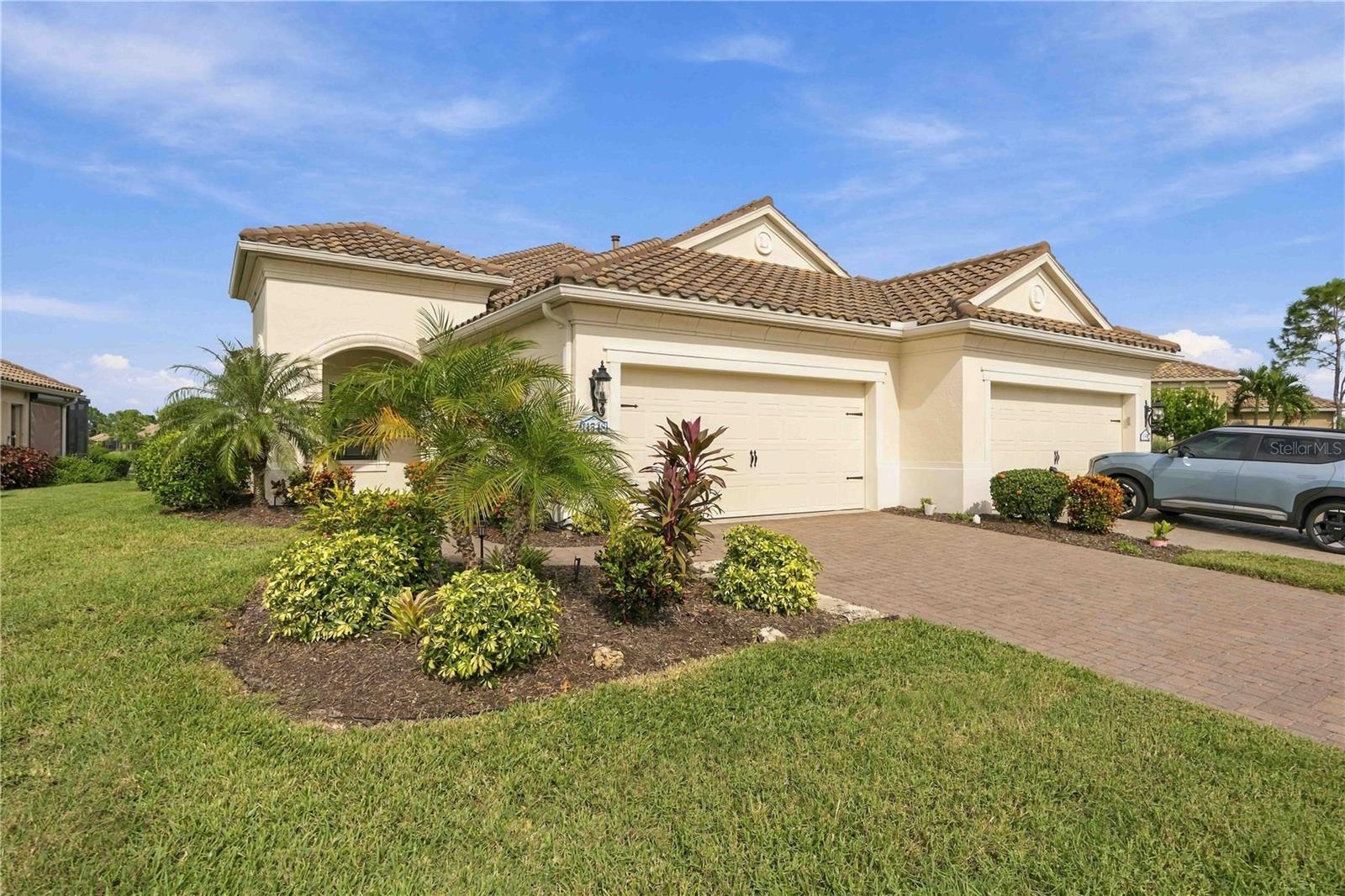 11548 OKALOOSA DR W — photo 3