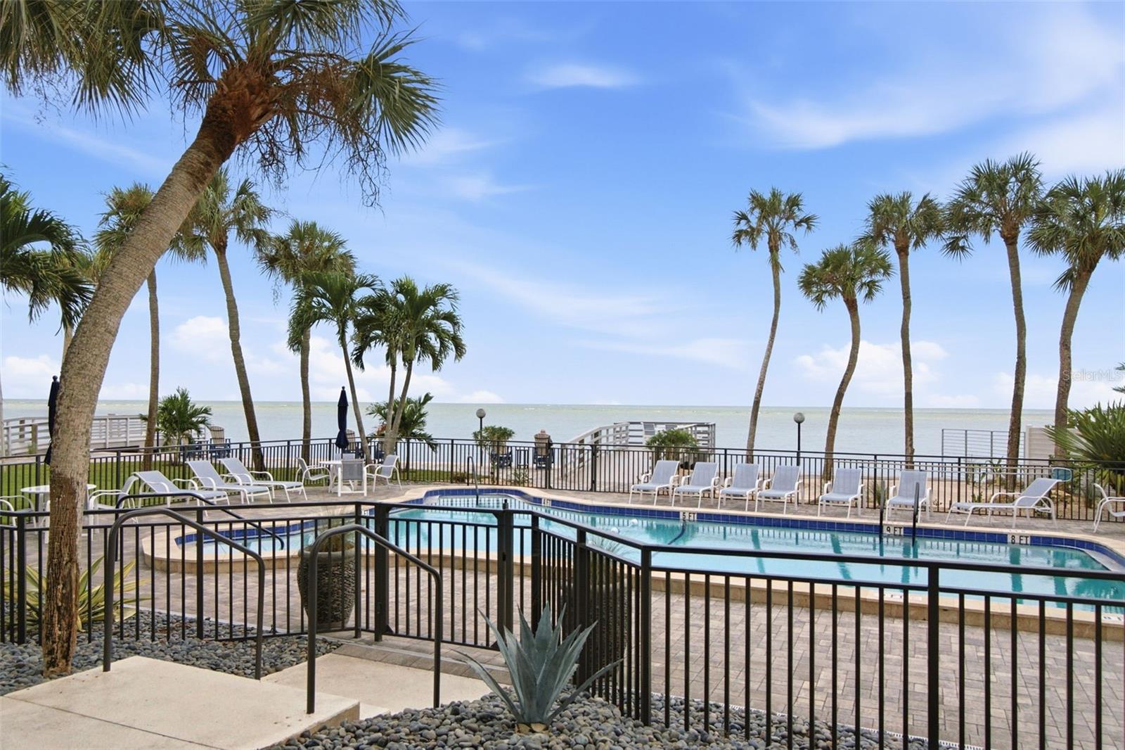 4822 OCEAN BLVD #8B — photo 27
