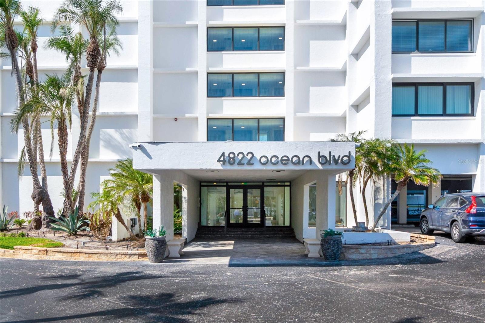 4822 OCEAN BLVD #8B — photo 3