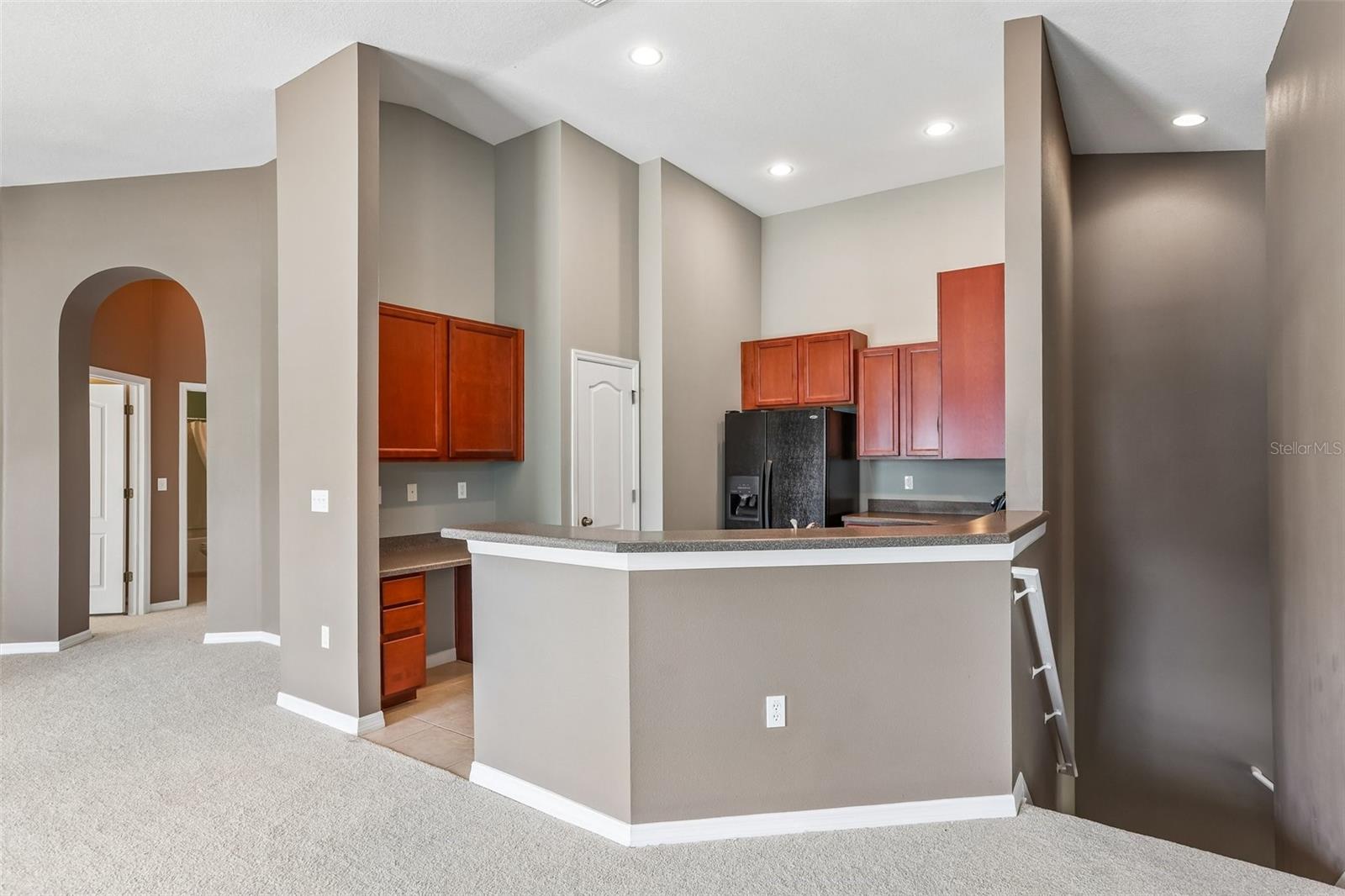 7703 RED MILL CIR — photo 6