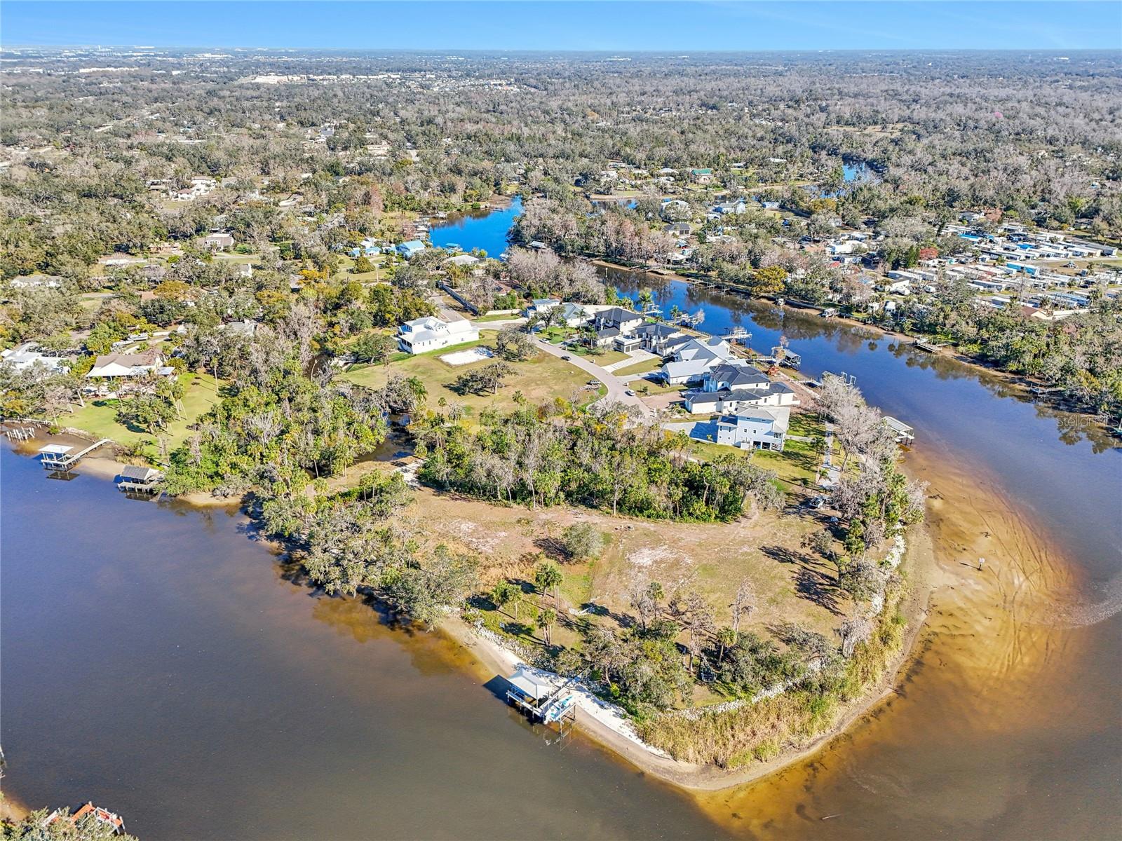 8339 ALAFIA POINTE DR — photo 9
