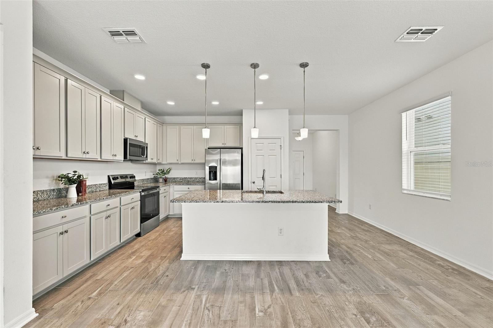 2952 MARINE GRASS DR — photo 7