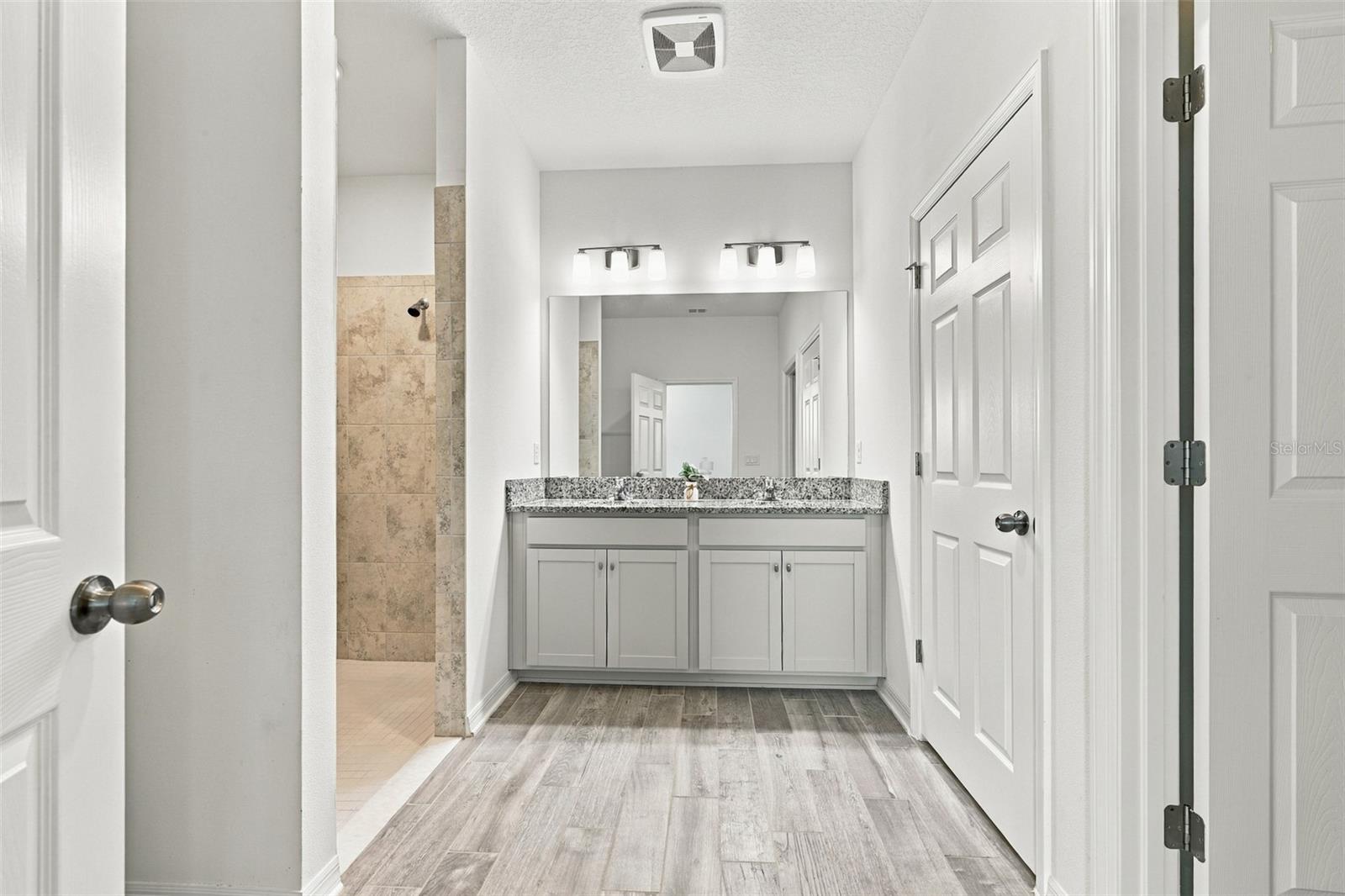 2952 MARINE GRASS DR — photo 18