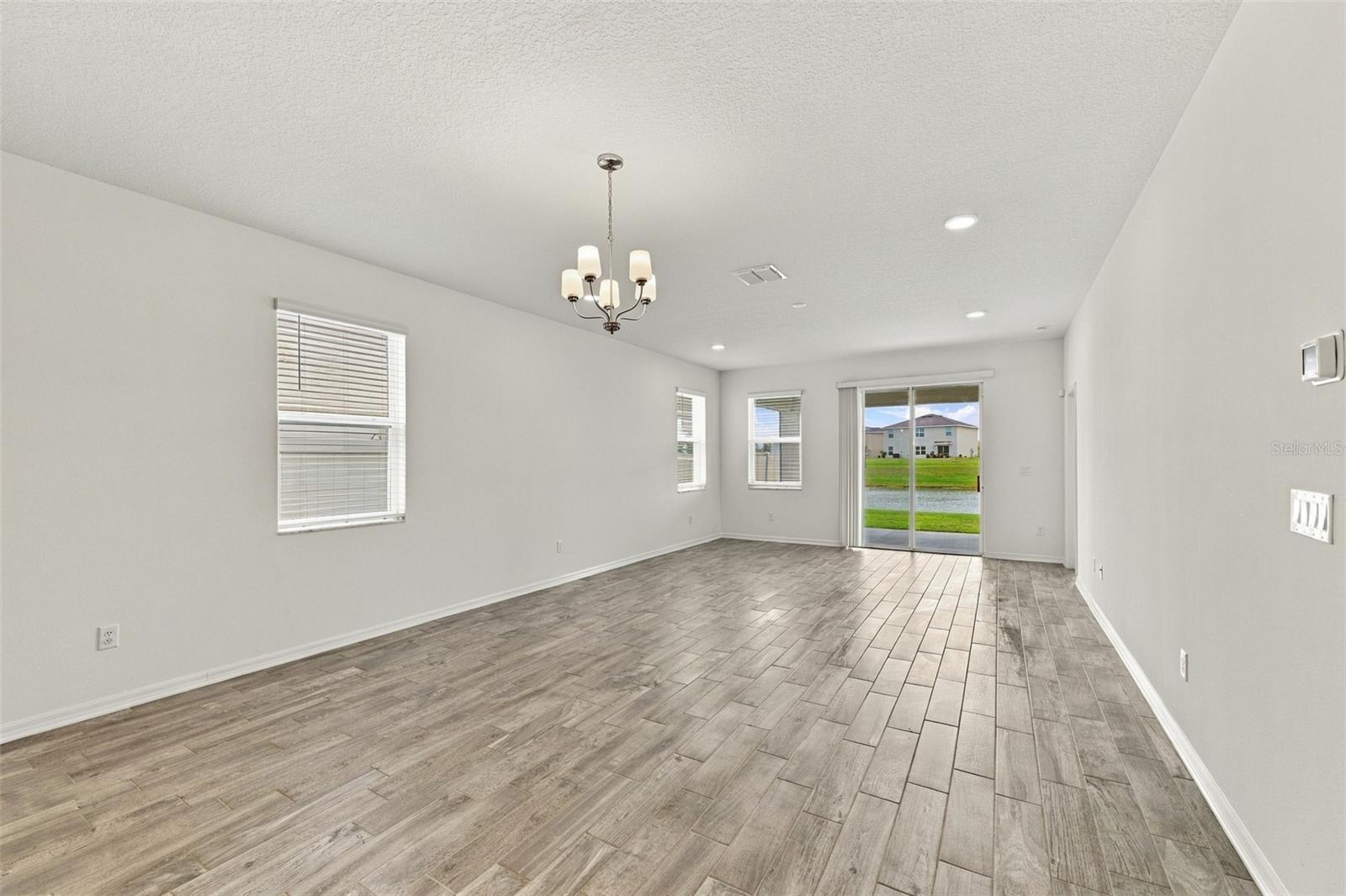 2952 MARINE GRASS DR — photo 11