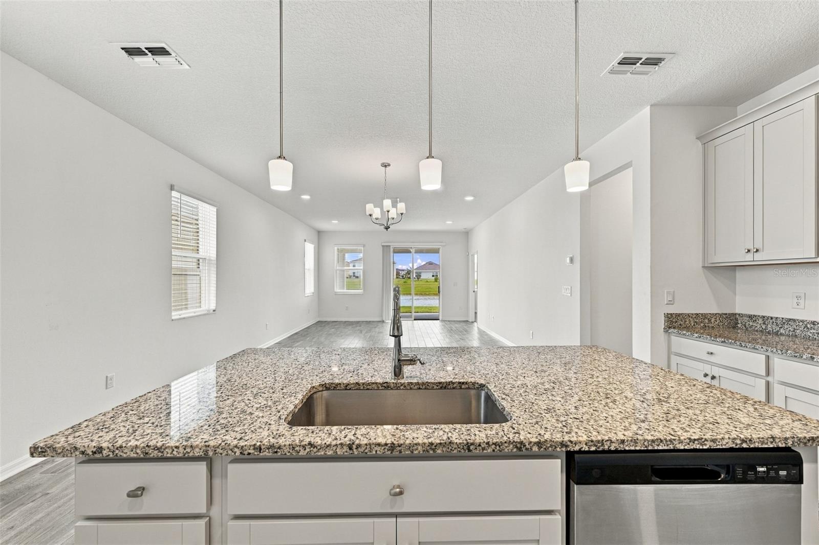 2952 MARINE GRASS DR — photo 9
