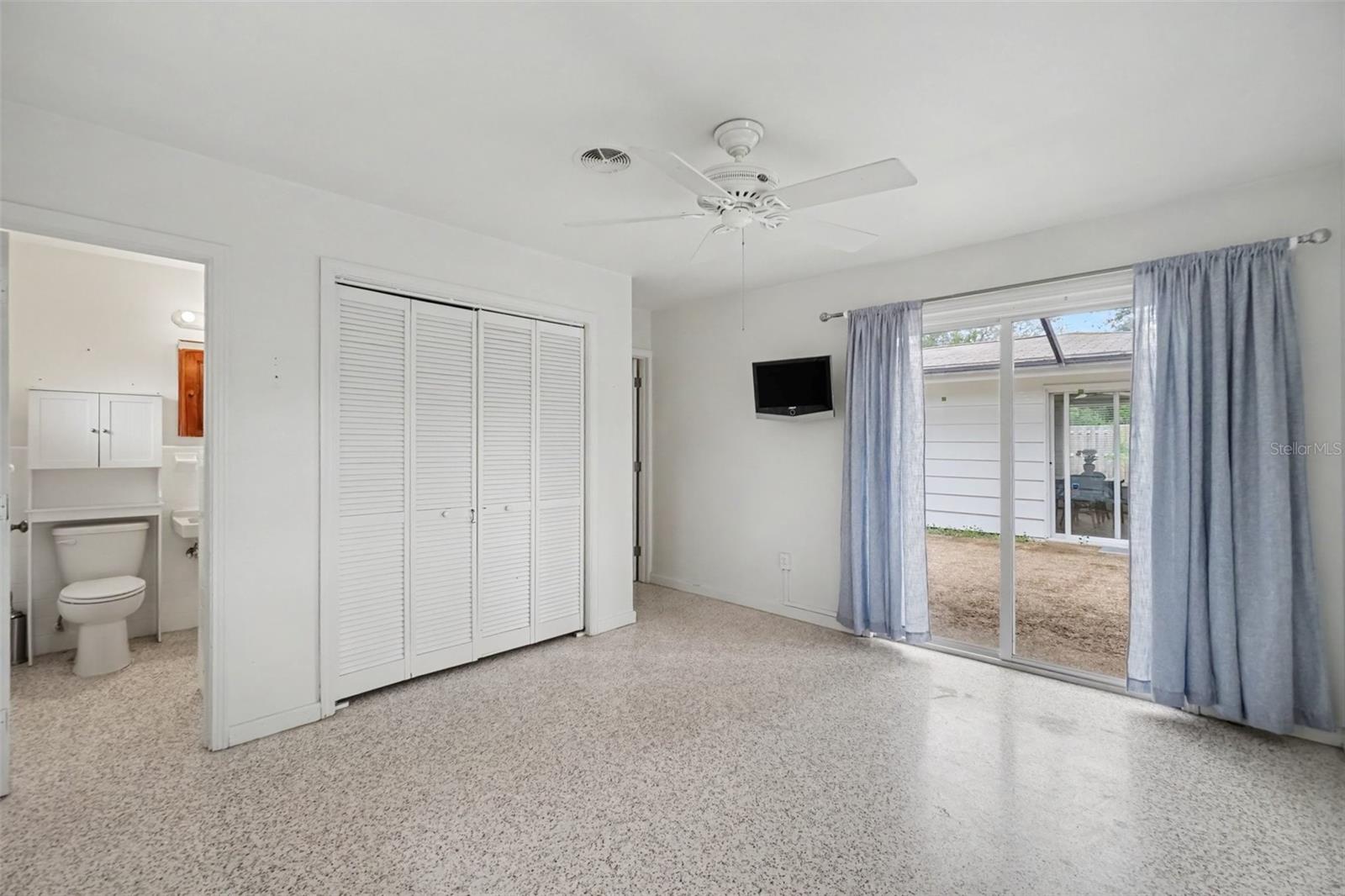 528 RALPH ST — photo 27