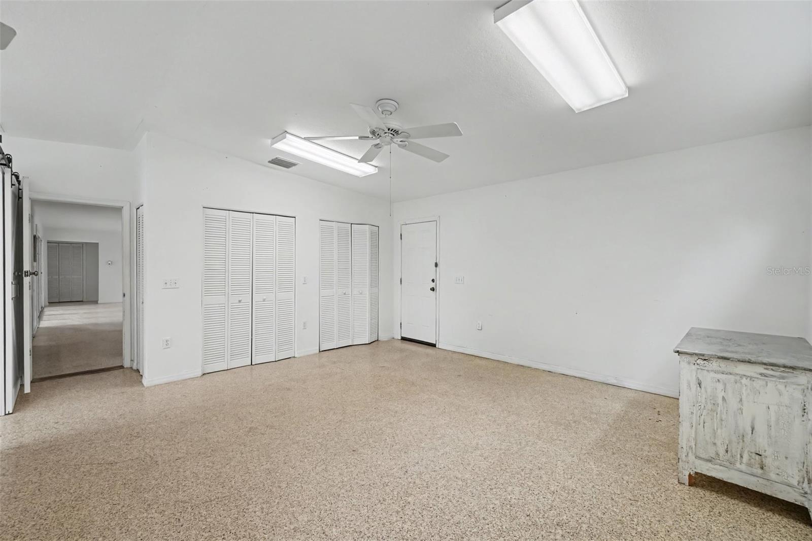 528 RALPH ST — photo 34