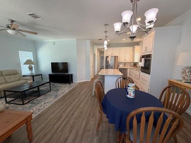 612 CAREFREE — photo 10