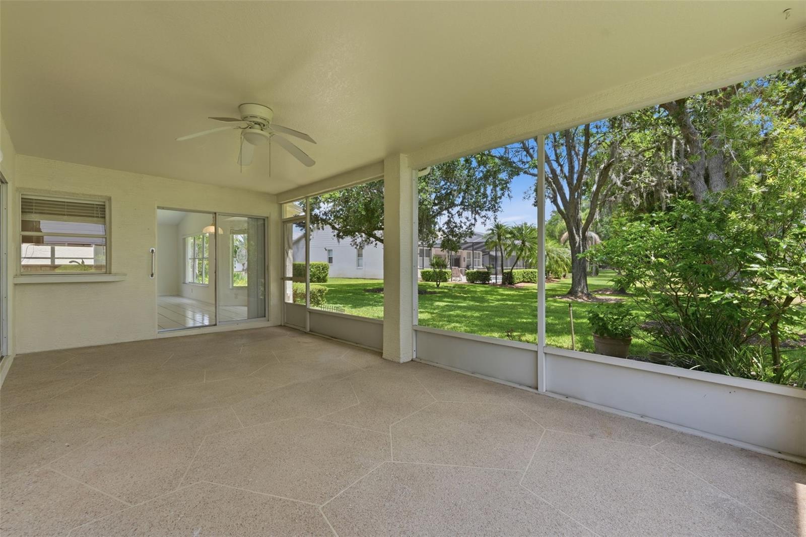1444 CANBERLEY CT — photo 47