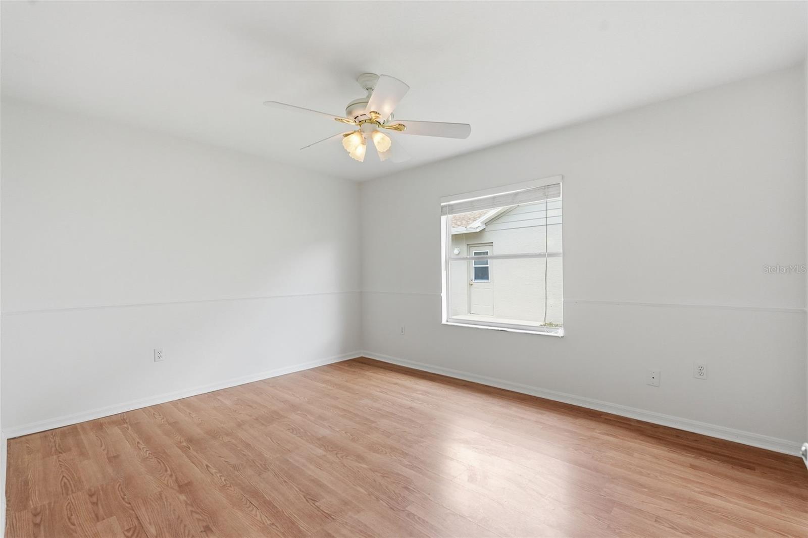 1444 CANBERLEY CT — photo 39
