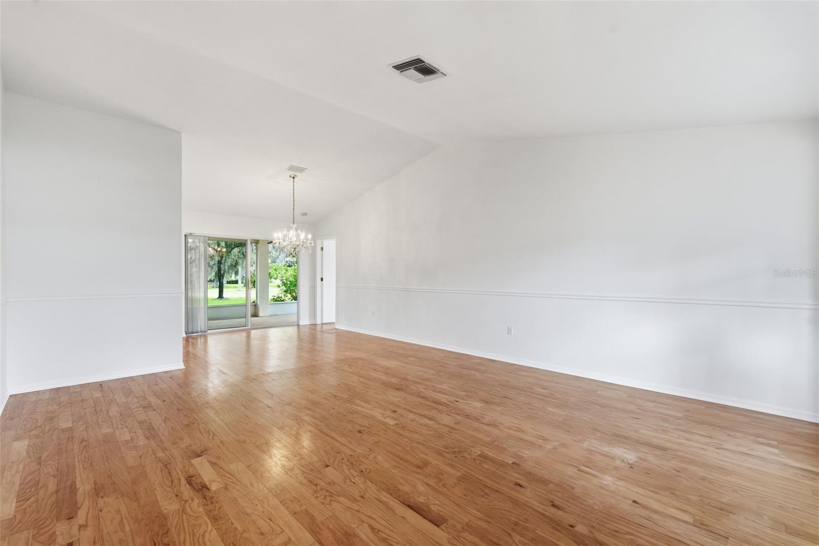 1444 CANBERLEY CT — photo 2