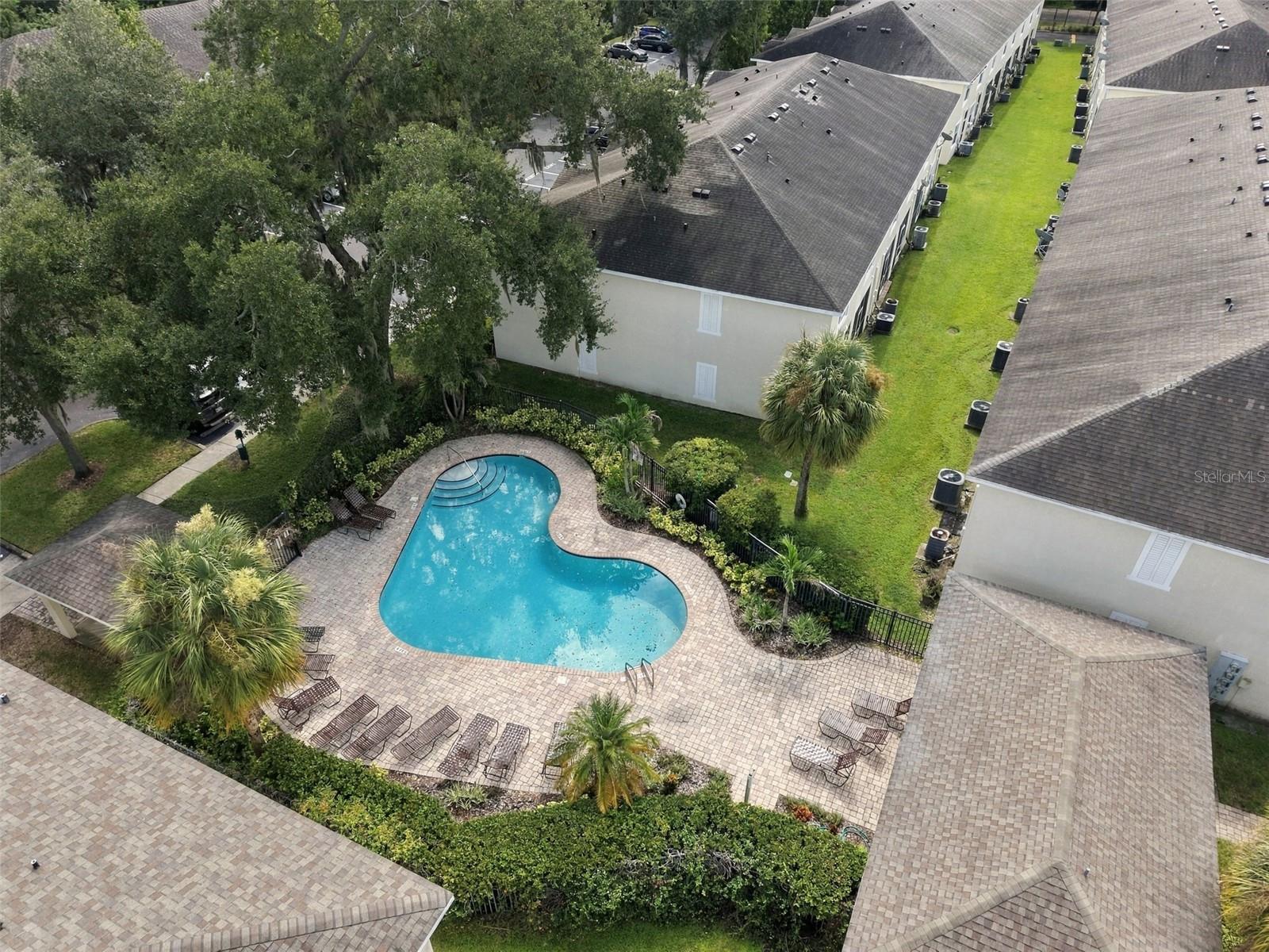 3463 HIGH HAMPTON CIR — photo 33