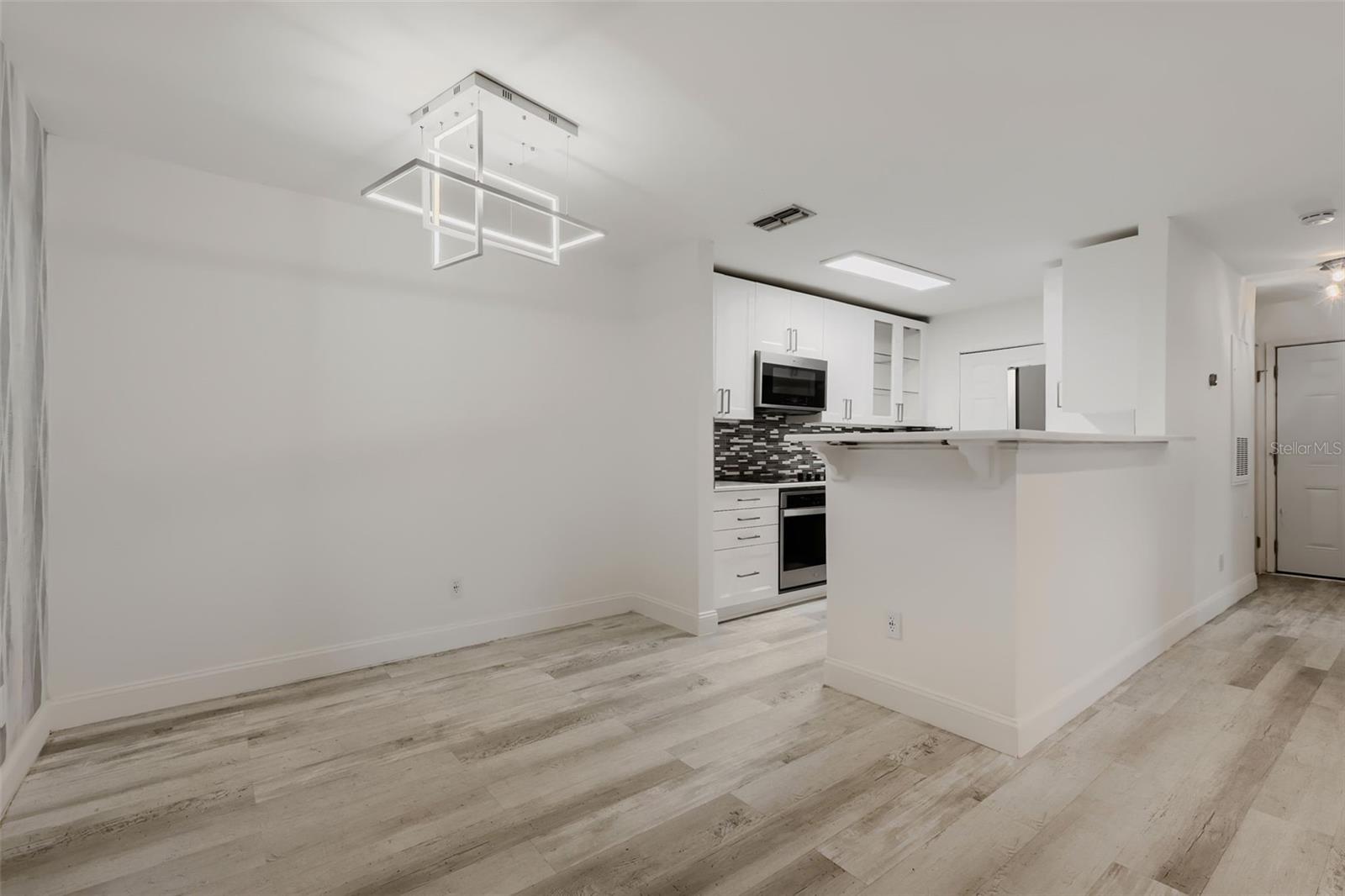 1400 GANDY BLVD N #1213 — photo 26