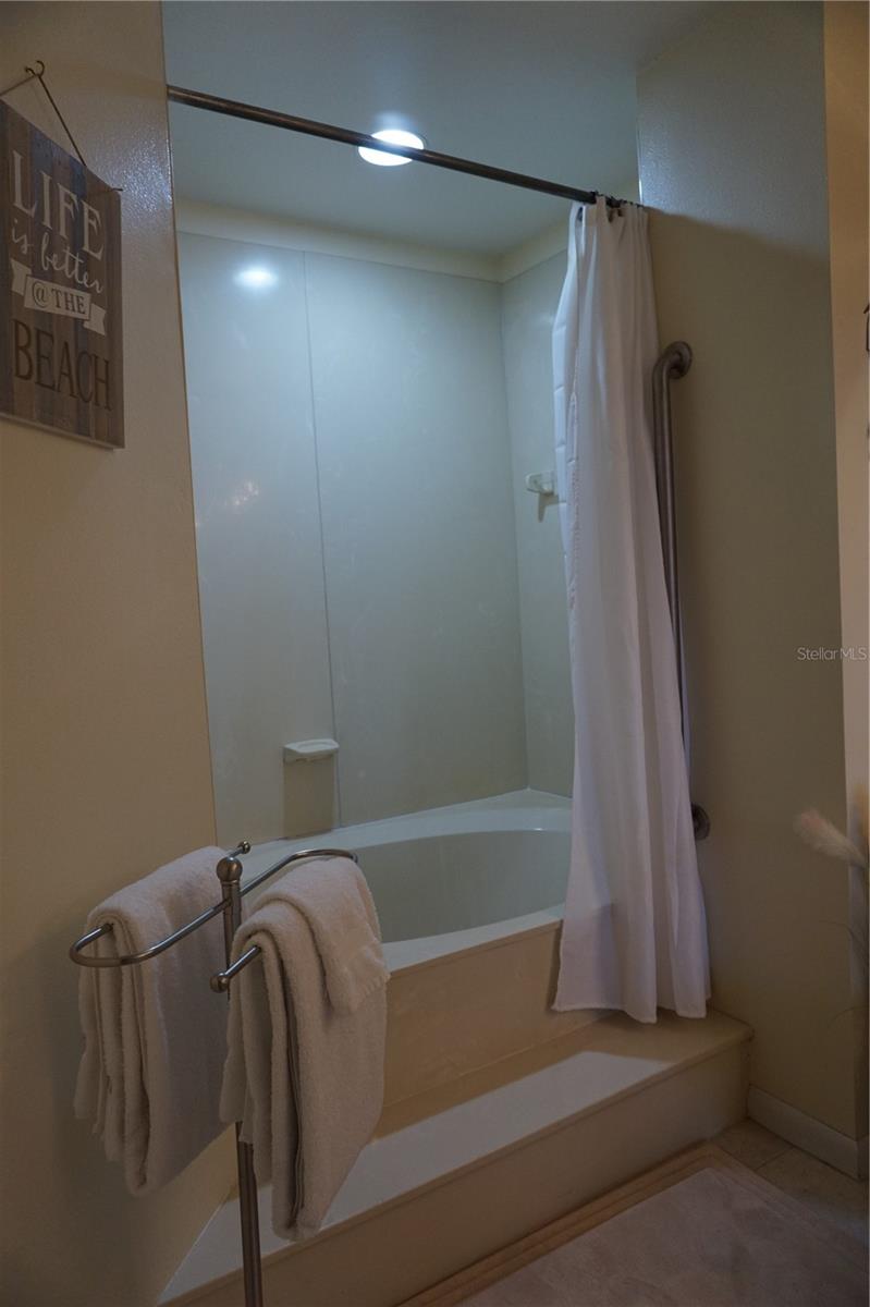 6011 BAHIA DEL MAR BLVD #255 — photo 15