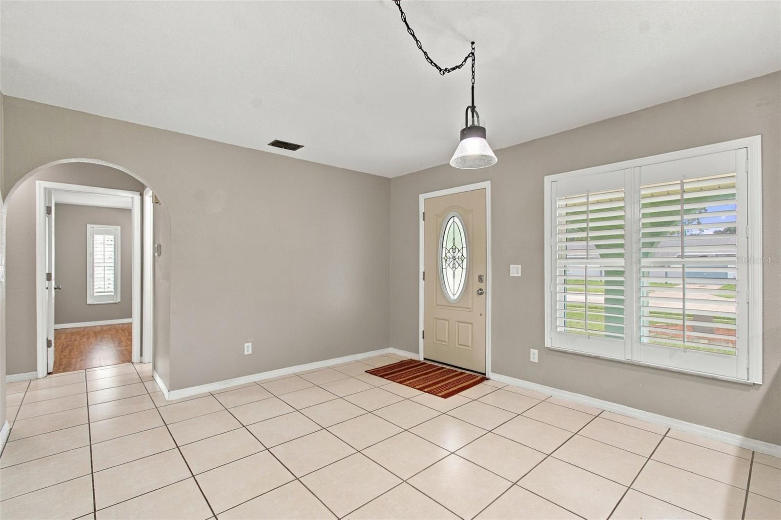 8410 ANGELA CT — photo 19