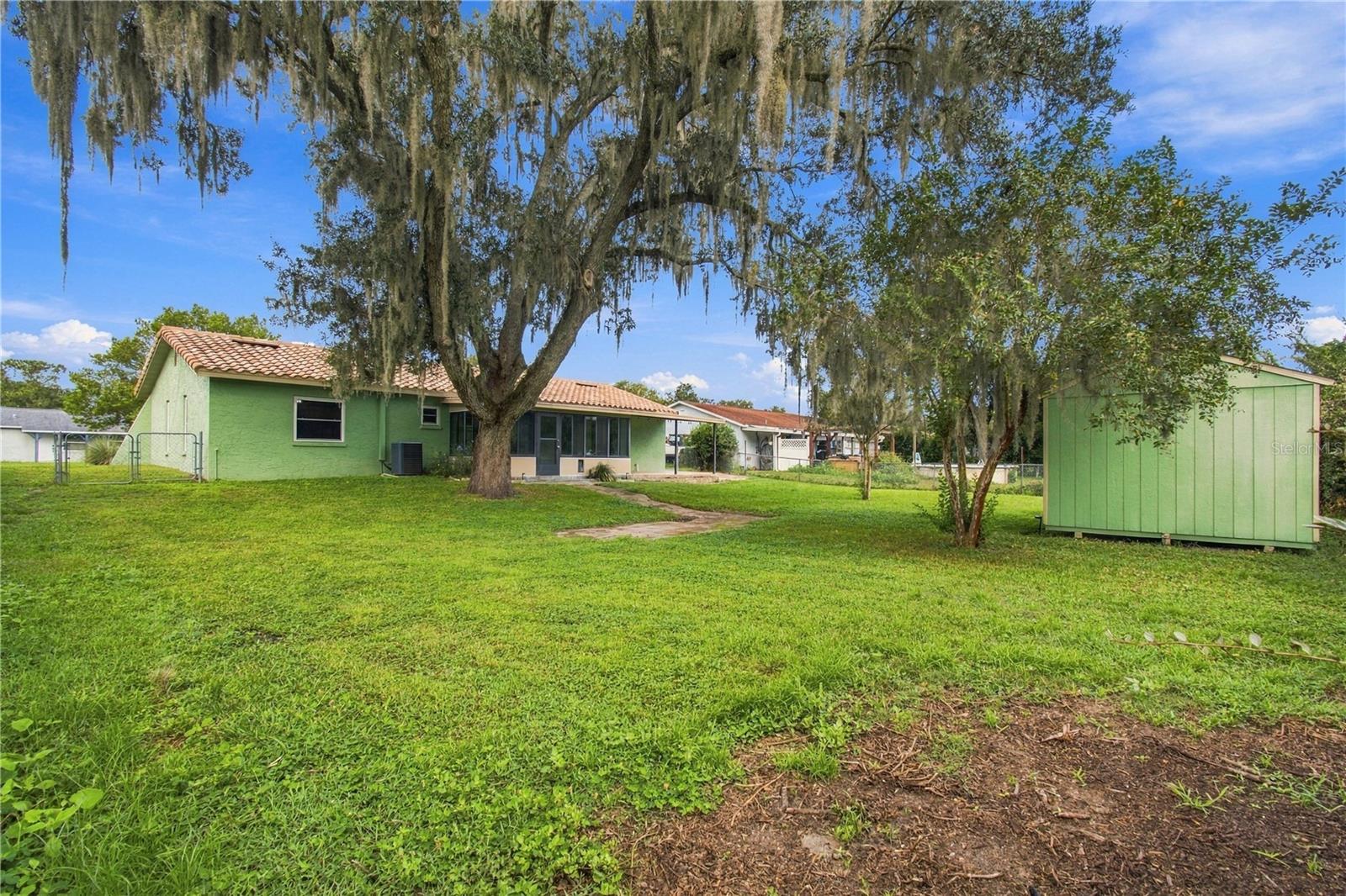 8410 ANGELA CT — photo 49