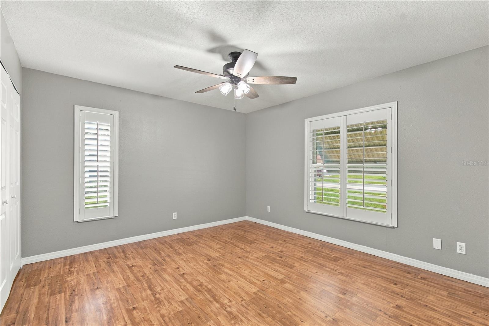 8410 ANGELA CT — photo 31