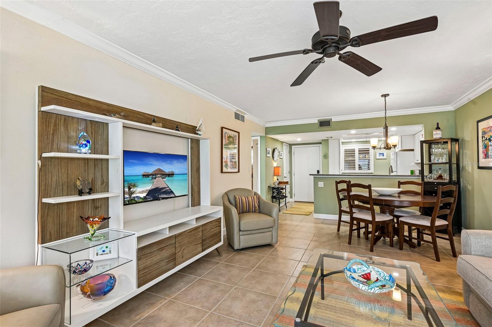 1300 N PORTOFINO DR #105 — photo 15