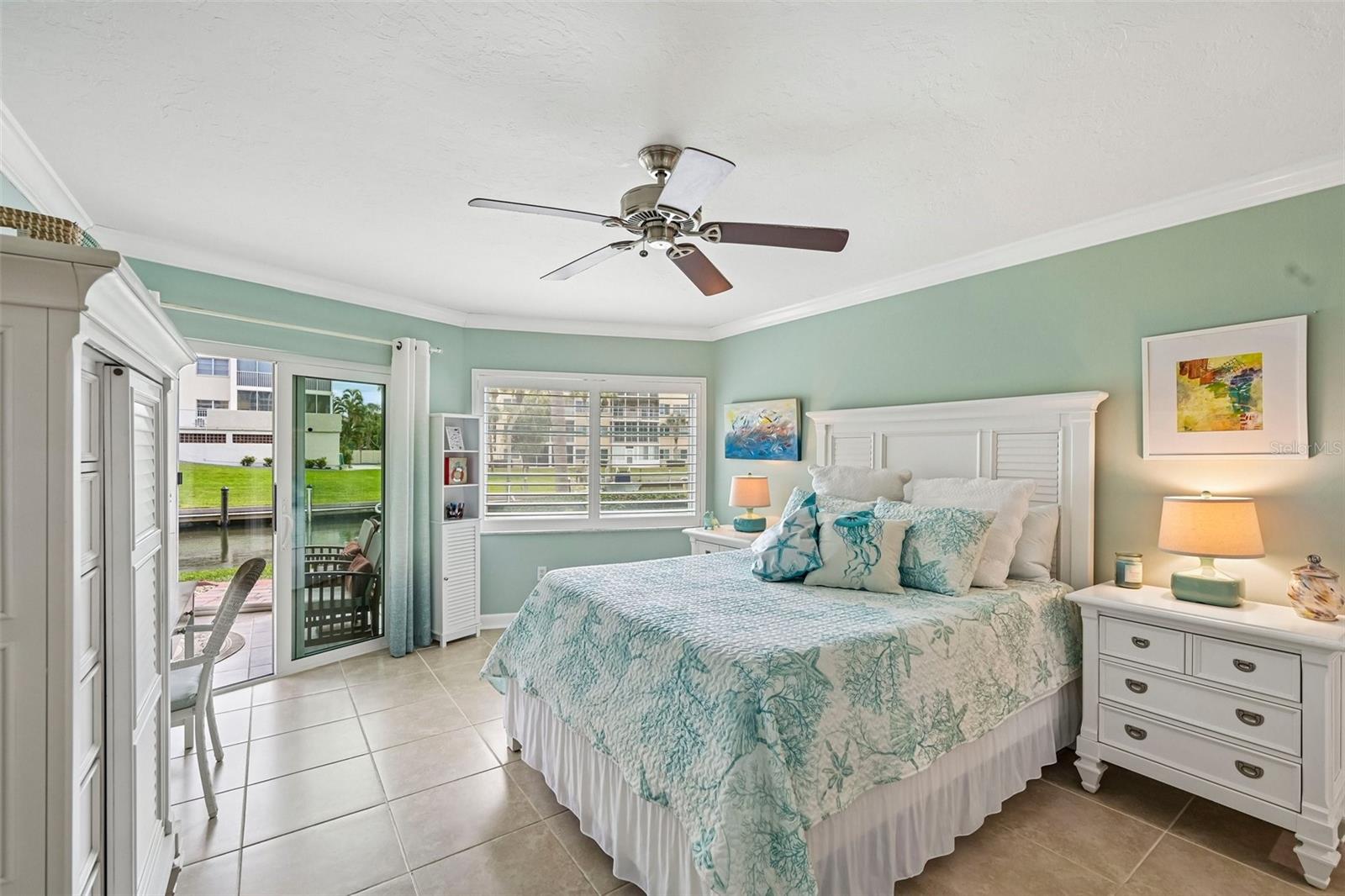 1300 N PORTOFINO DR #105 — photo 22