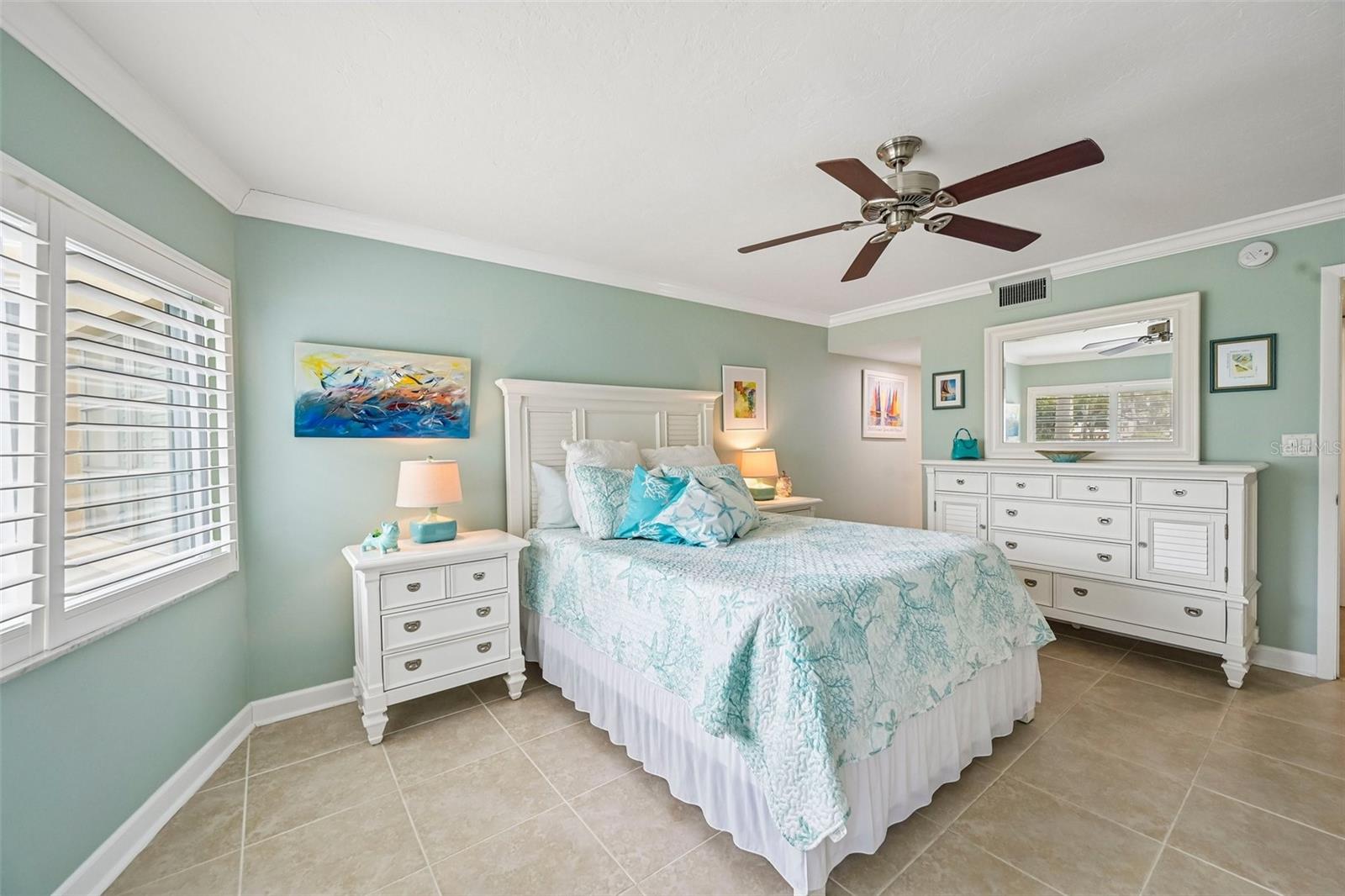 1300 N PORTOFINO DR #105 — photo 24