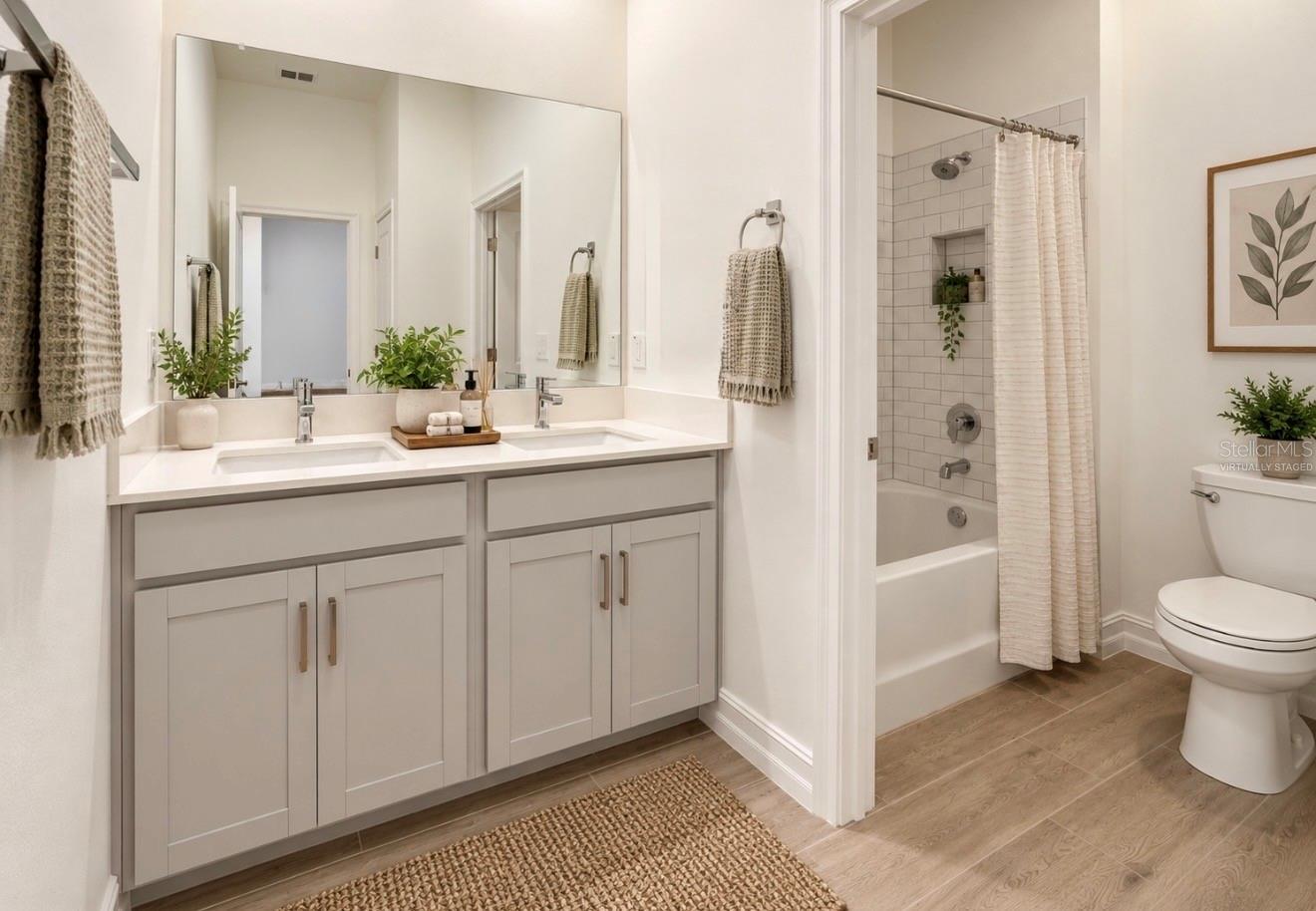12564 COLONNADE VISTA DR — photo 32