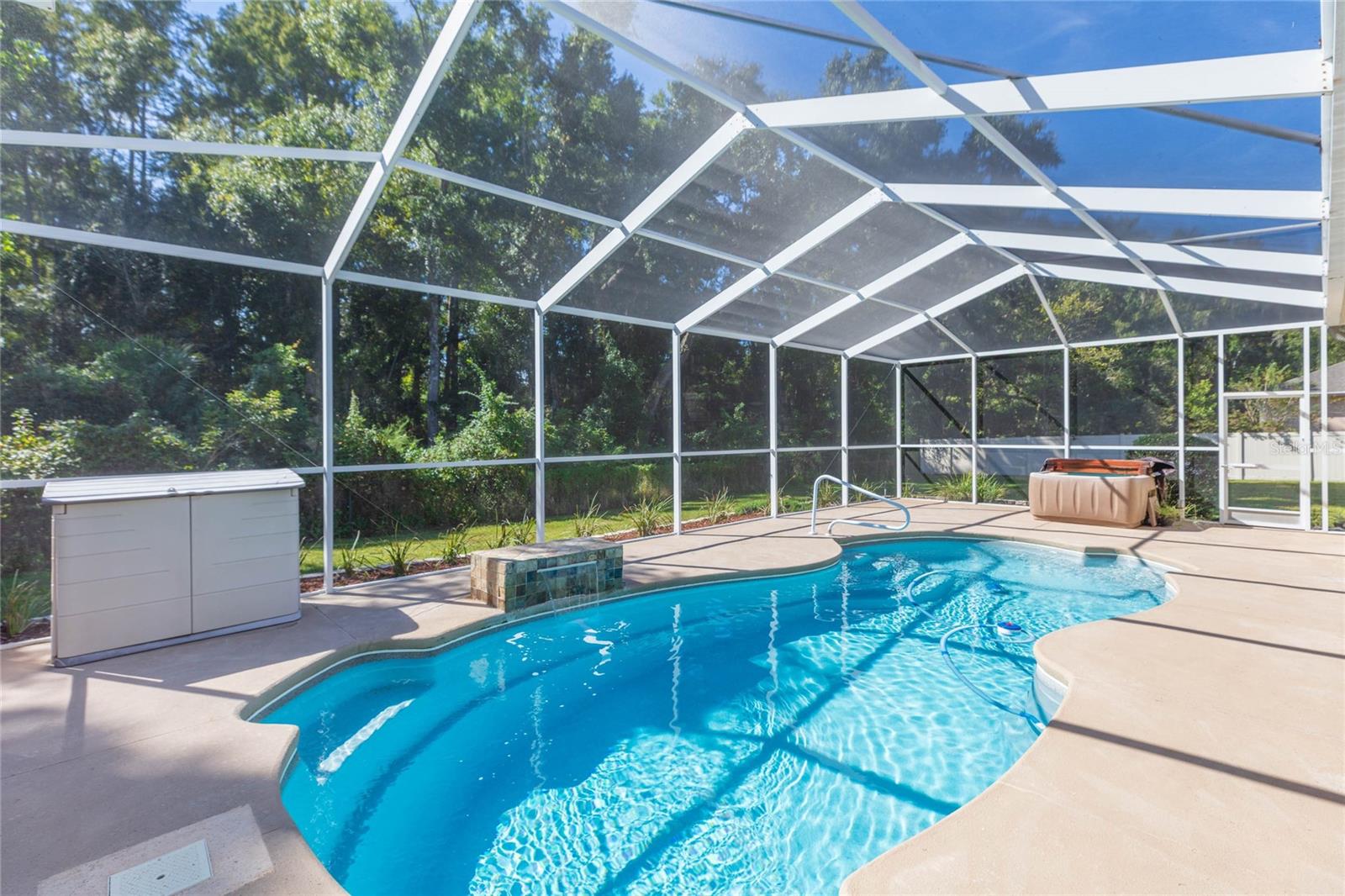 11730 LAKEVIEW DR — photo 39