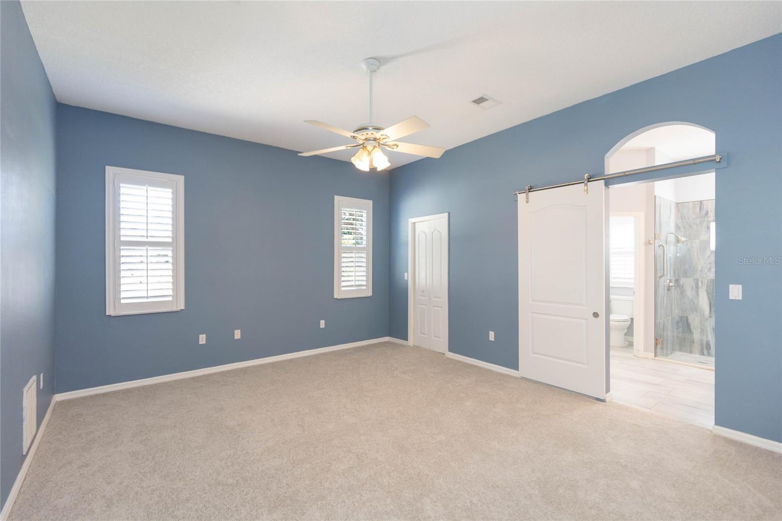 11730 LAKEVIEW DR — photo 28