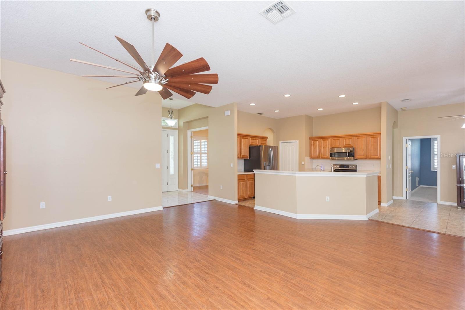 11730 LAKEVIEW DR — photo 10