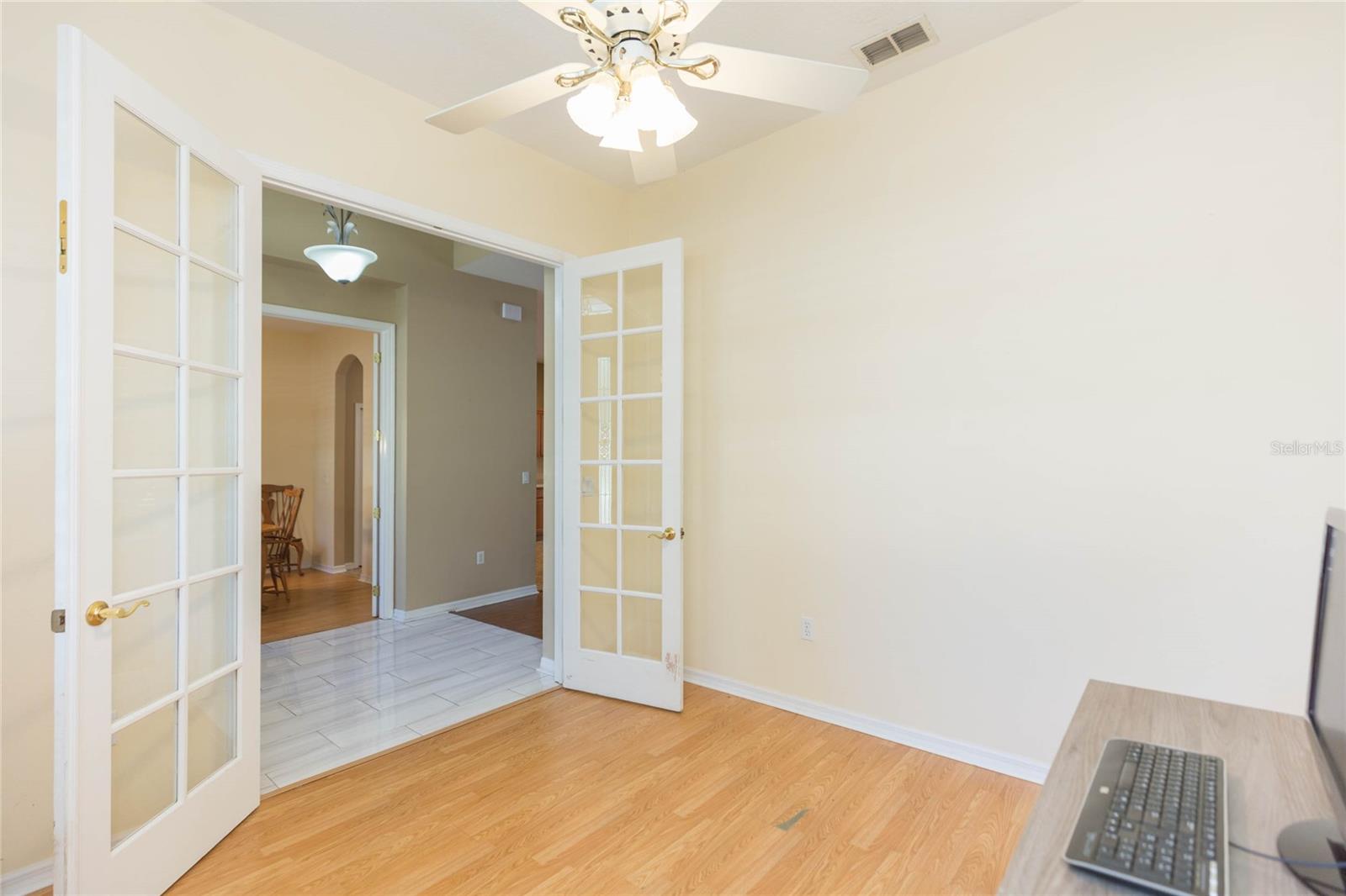11730 LAKEVIEW DR — photo 15